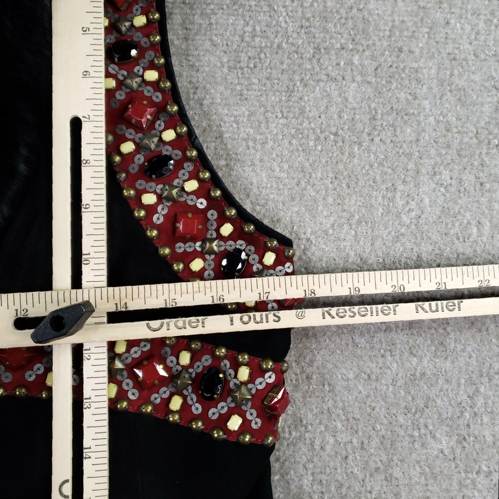 Doublet VINTAGE Double D Ranch Vest Women Medium Long Black Leather Beaded Removeable Fur Trim Size M / US 6-8 / IT 42-44 - 3 Thumbnail