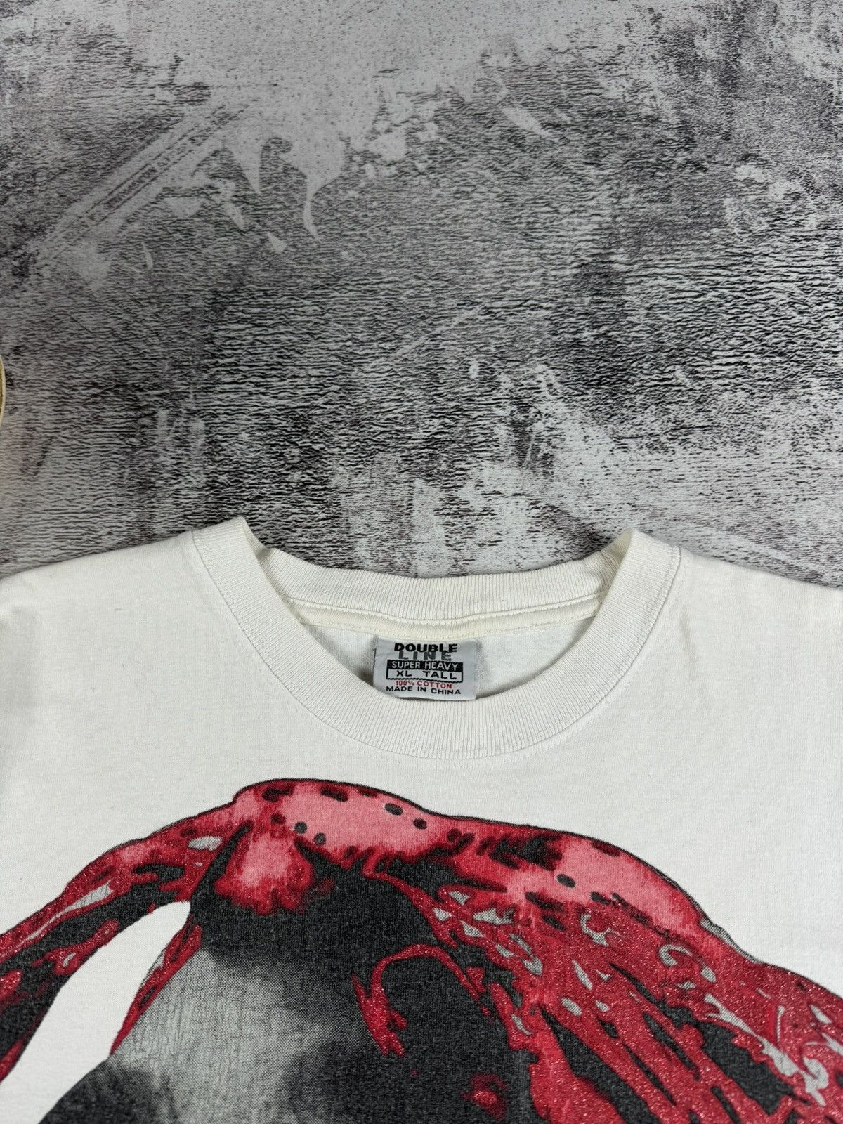 Band Tees 2Pac Shakur Thug Life Big Logo RARE Hip Hop USA T Shirt Size US XL / EU 56 / 4 - 10 Thumbnail
