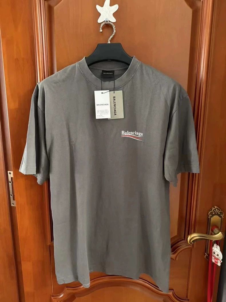 Balenciaga Balenciaga Smoky Coke Print Short Sleeve Women's Style Size US XS / EU 42 / 0 - 1 Thumbnail