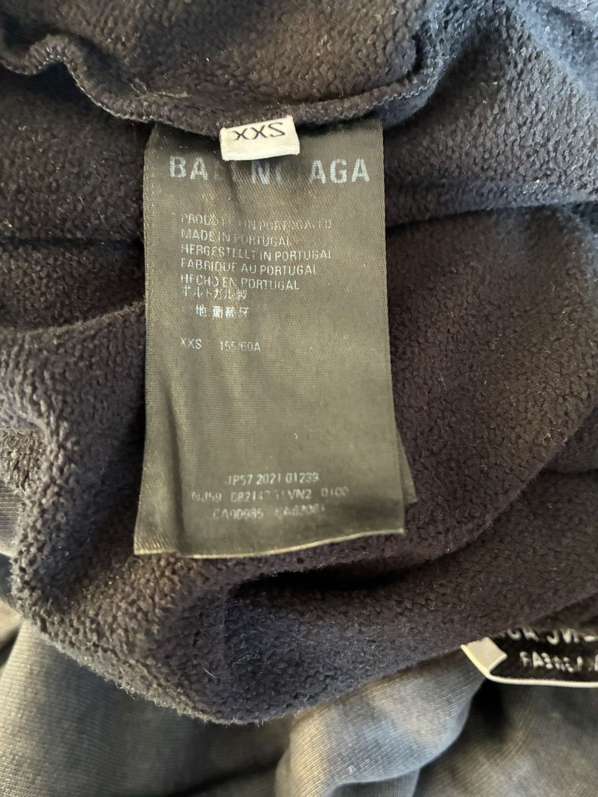 Balenciaga Balenciaga EveningWear Crinkled Sweatpants Size US 30 / EU 46 - 8 Thumbnail