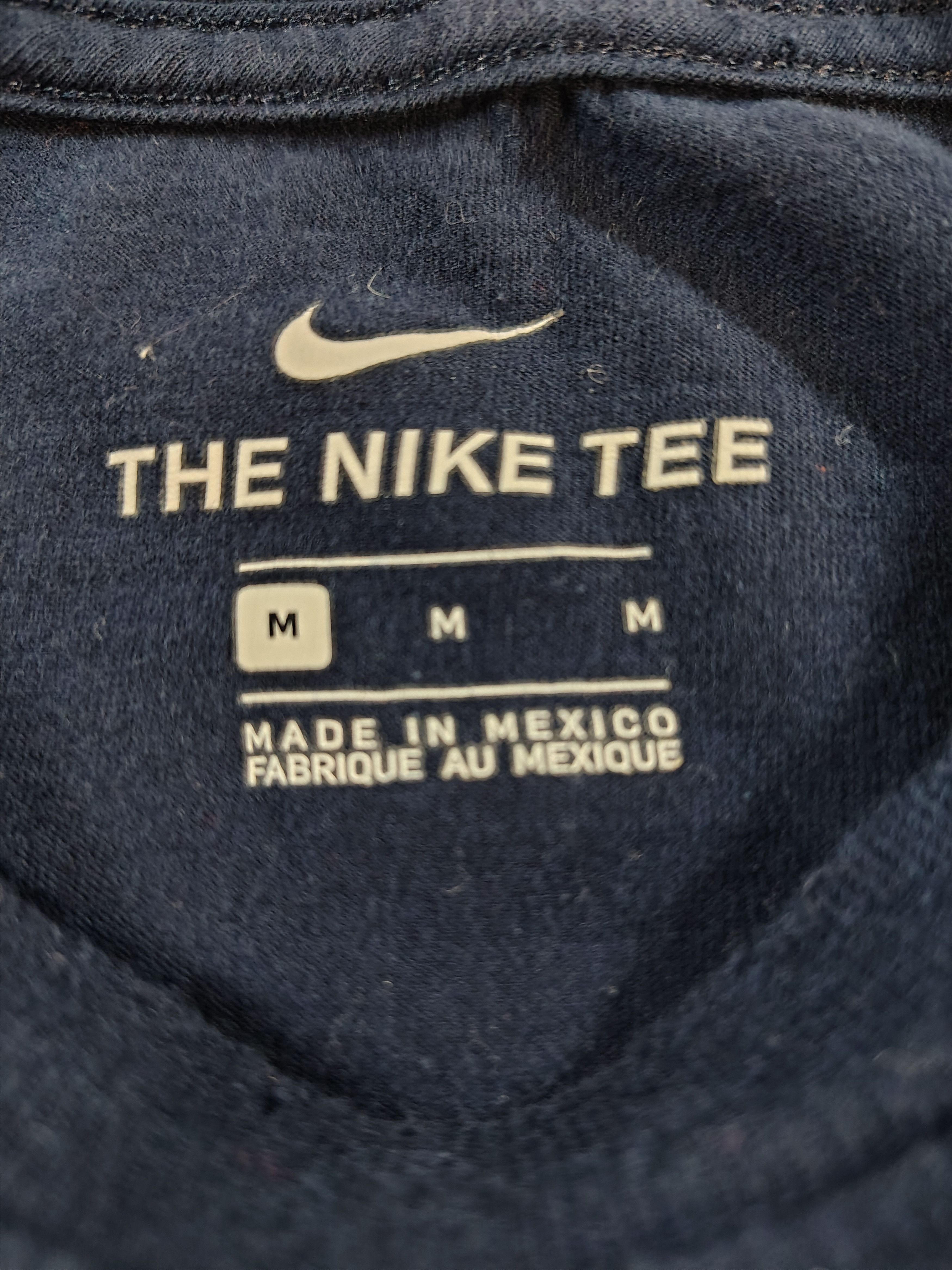 Nike Men's Medium Nike Logo Swooh Short Sleeve Graphic T-Shirt Size US M / EU 48-50 / 2 - 3 Thumbnail