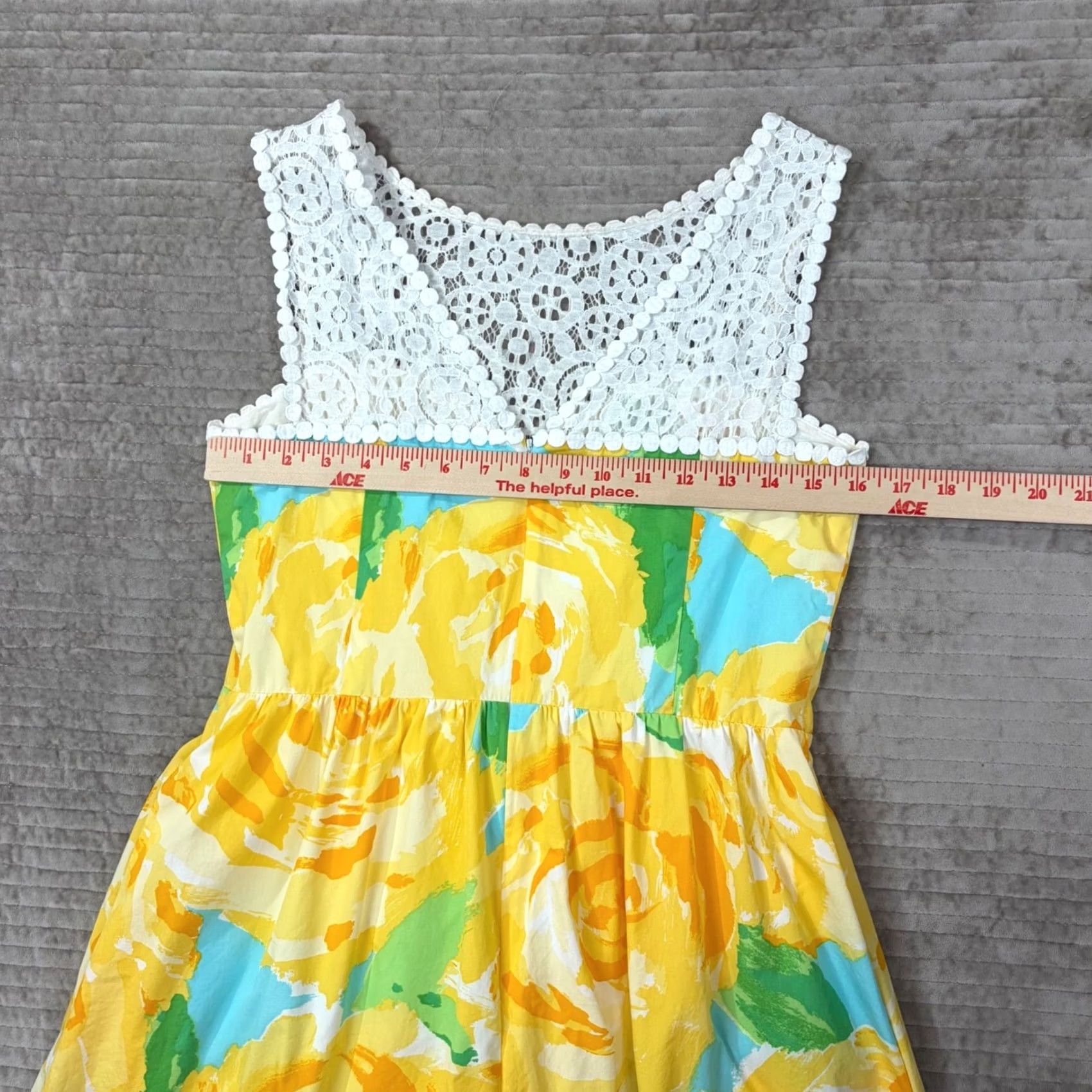 Lilly Pulitzer Lilly Pulitzer Yellow Floral Lace Yoke Fit Flare Dress Sleeveless Cotton Womens 4 Casual Party/Cocktail Summer Spring Vintage No Size S / US 4 / IT 40 - 6 Thumbnail