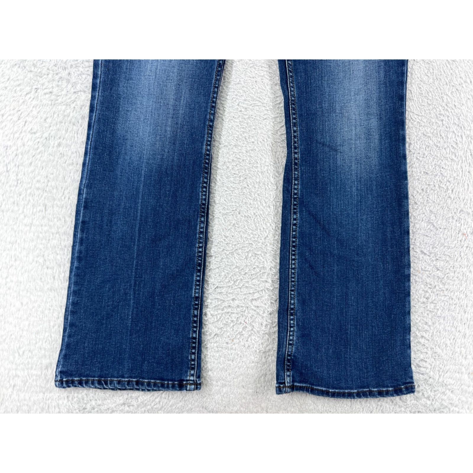 Lee Lee Womens Jeans Bootcut Blue Denim 32 Mid Rise Stretch Casual Southwest style Size 24" / US 00 / IT 34 - 6 Thumbnail