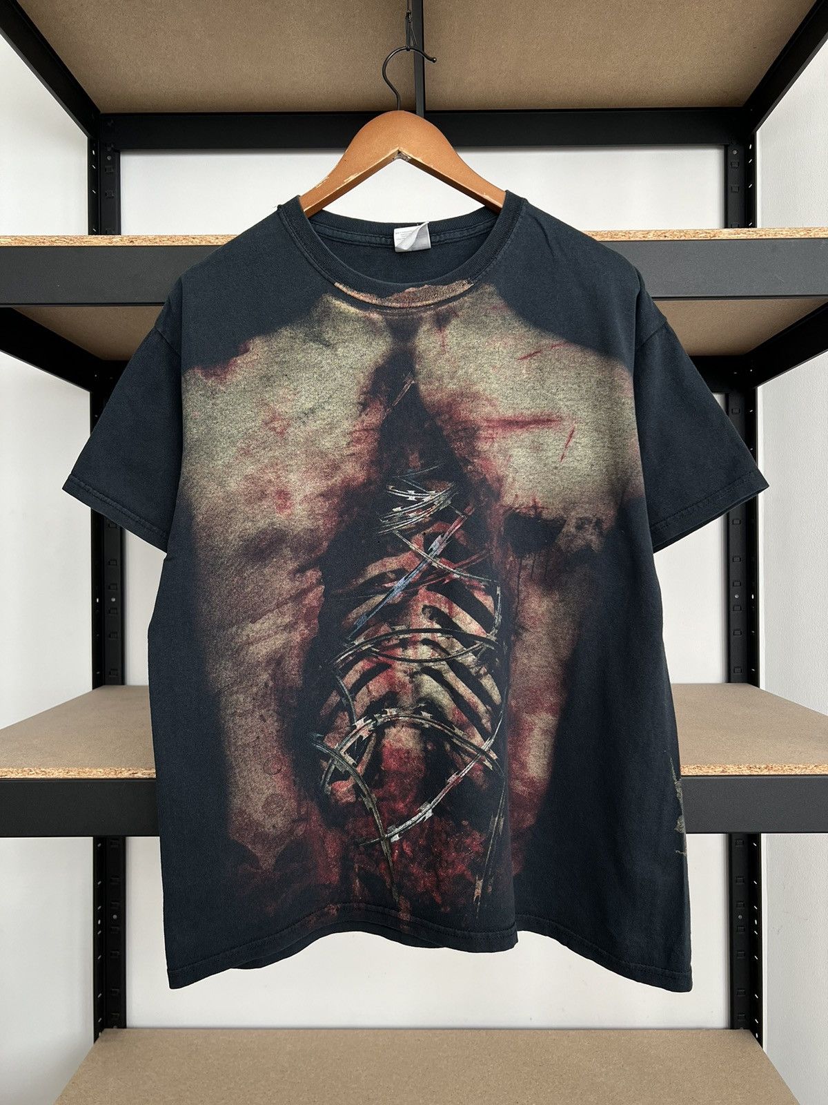 Band Tees Vintage 2000s Whitechapel Deathcore Band Y2k Black T-shirt Size US L / EU 52-54 / 3 - 2 Thumbnail