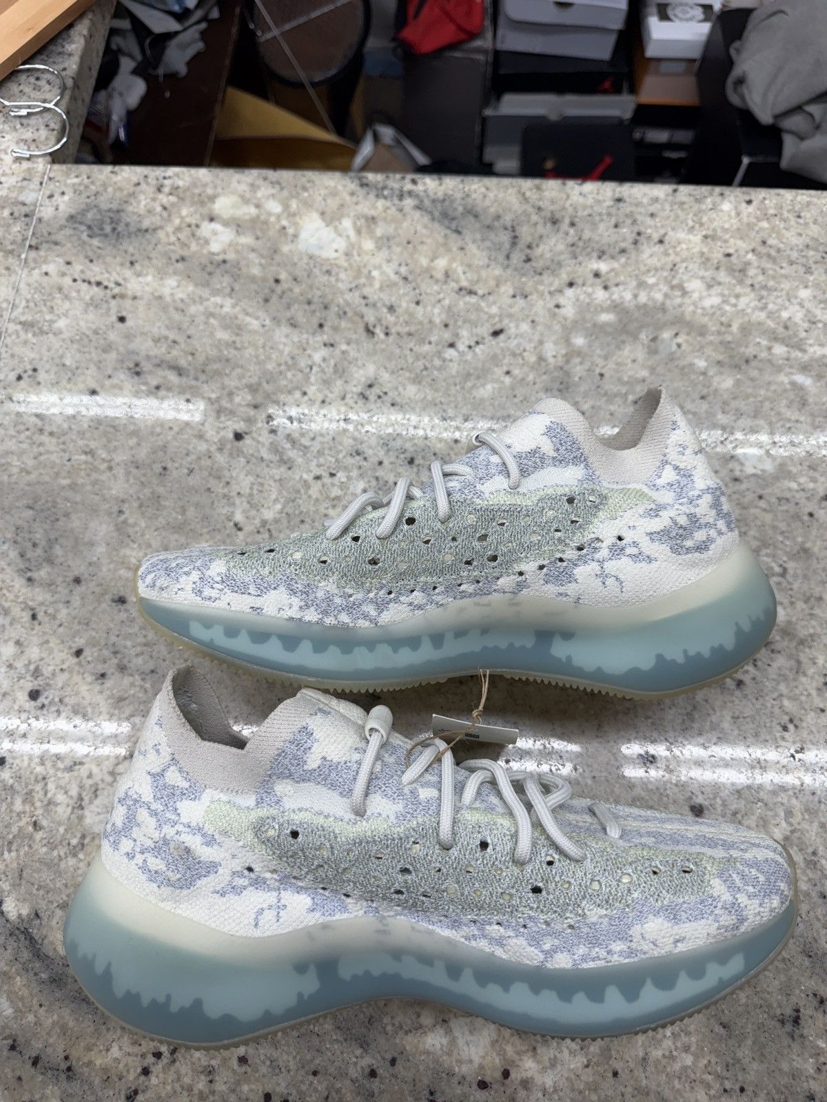 Yeezy Yeezy Boost 380 aliens Size US 10 / EU 43 - 2 Thumbnail