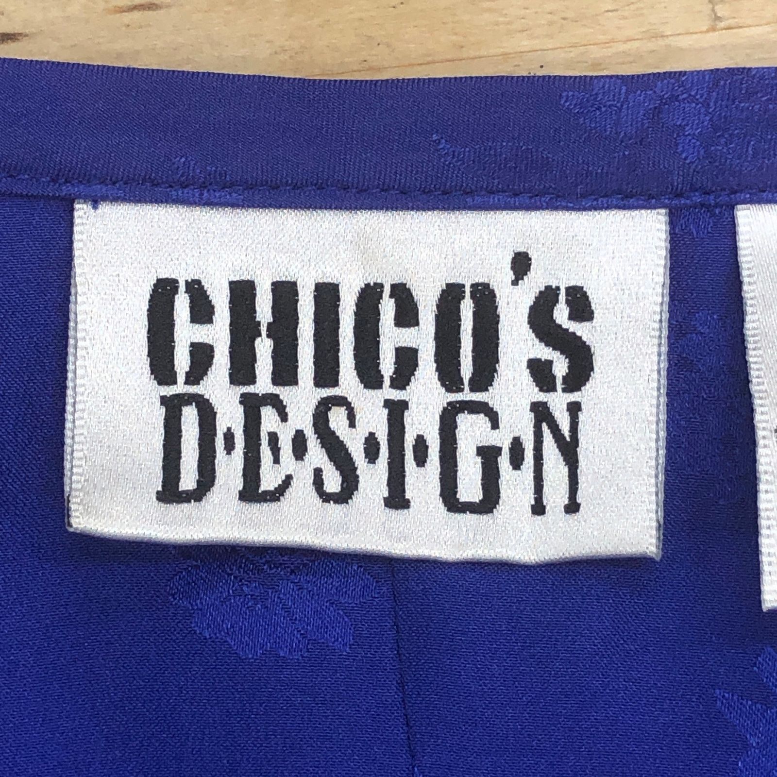 Chicos Chicos Size 1 US 8 Cardigan Open Front Silk Embroidered Size M / US 6-8 / IT 42-44 - 12 Thumbnail