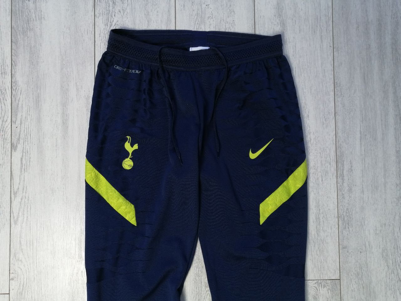 Nike TOTTENHAM 2021/2022 TRAINING FOOTBALL PANTS JERSEY NIKE Size US 32 / EU 48 - 3 Thumbnail