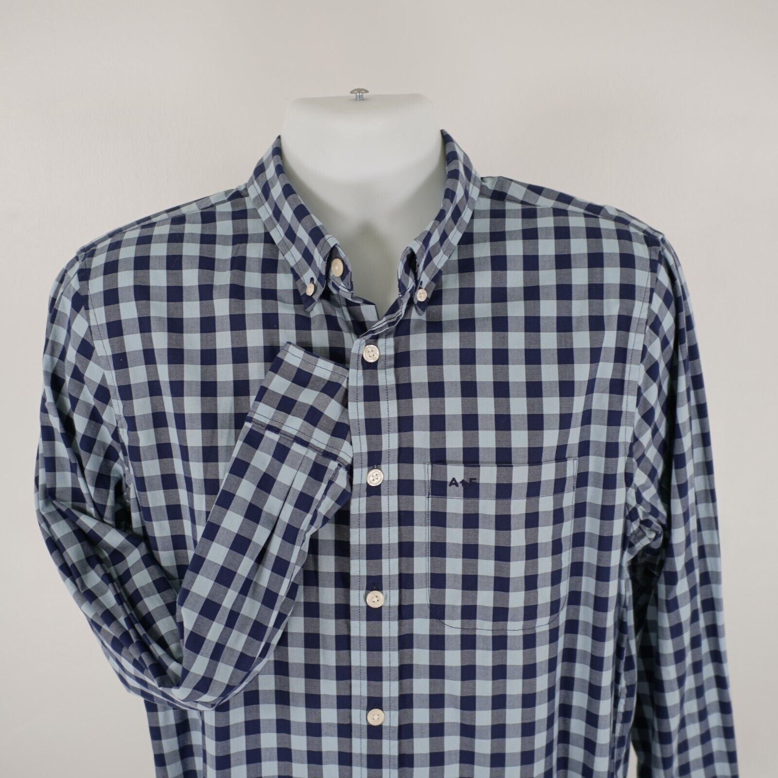 Abercrombie & Fitch Abercrombie & Fitch Blue Plaid Pocket Front Collared Cotton Size US L / EU 52-54 / 3 - 1 Thumbnail