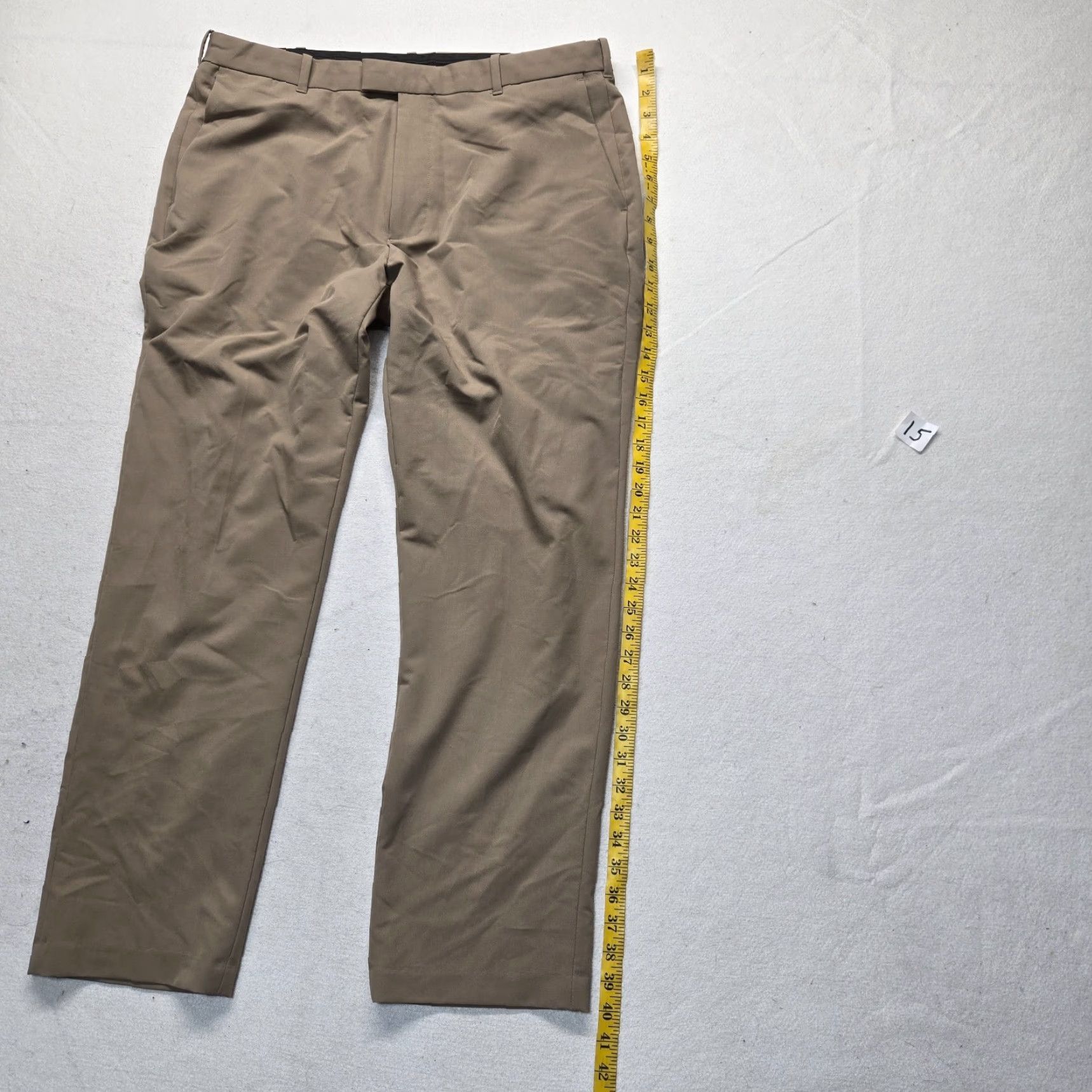 Izod Izod Golf Pants Men's 36 x 30 Tan Lightweight Performance Flat Front Size US 36 / EU 52 - 7 Thumbnail