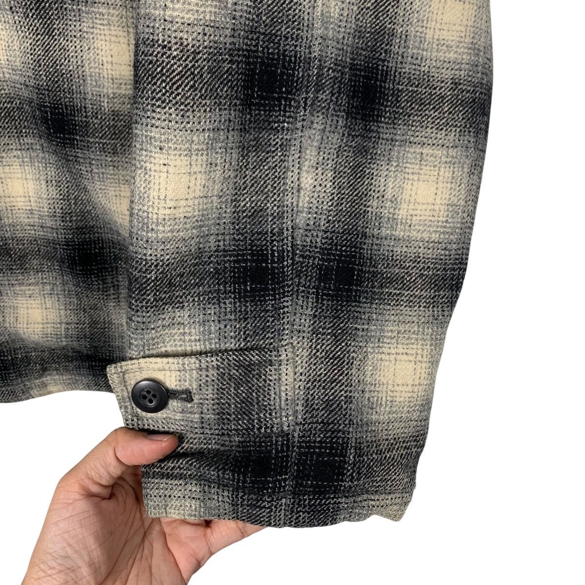 Vintage Vintage 90s Shadow Plaid Zipper Flannel Jacket #2442-C109 Size US L / EU 52-54 / 3 - 12 Thumbnail