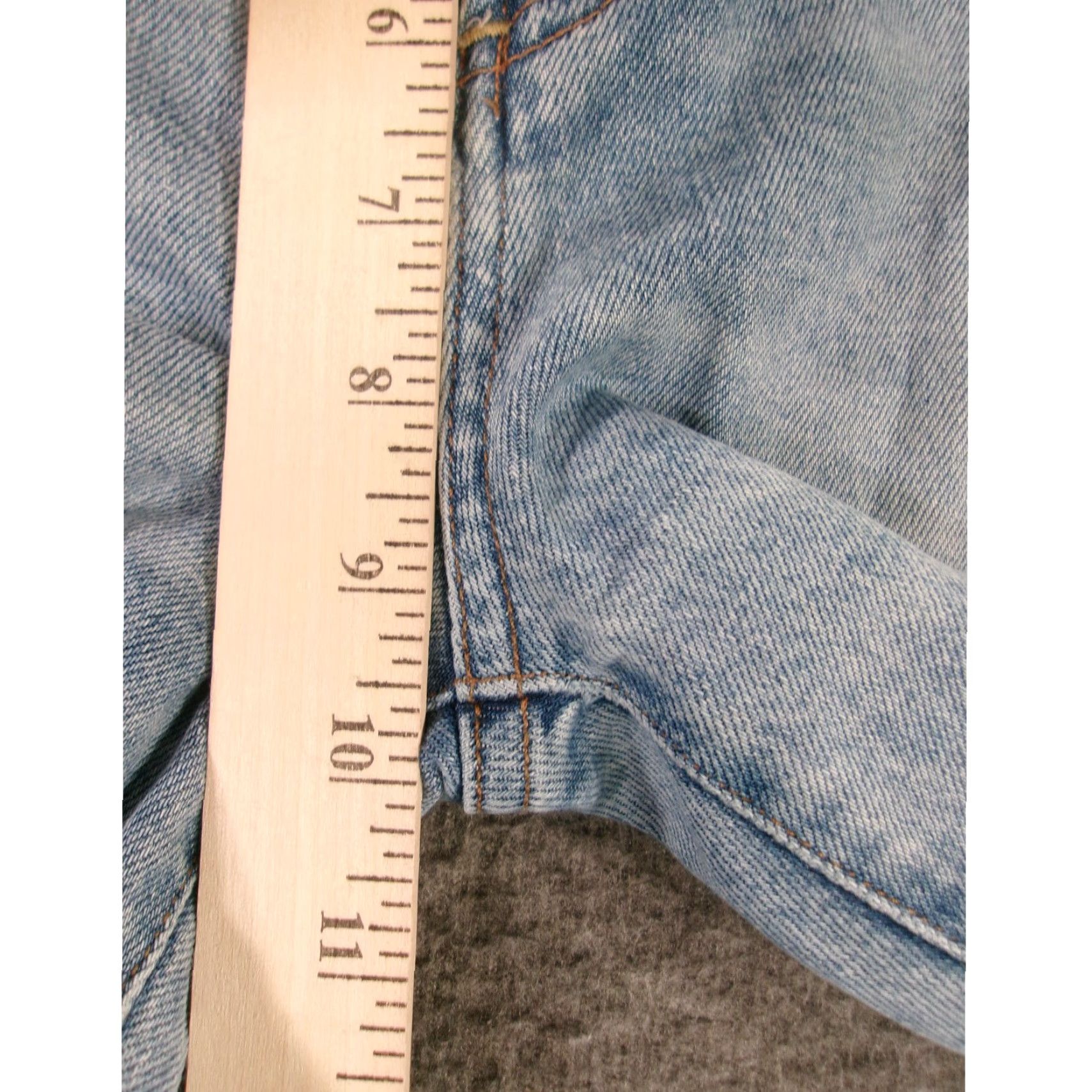 Citizens Of Humanity VINTAGE Citizens of Humanity Jeans Women 25 Light Blue Harlow Slim Distressed 90s Grunge Ankle Mens? Wait. Size 42" / US 20 - 5 Thumbnail