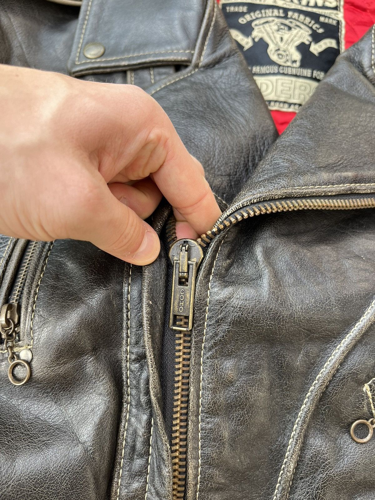 NFL × Vintage Vintage leather Redskins biker jacket distressed ramones Size US XL / EU 56 / 4 - 14 Thumbnail