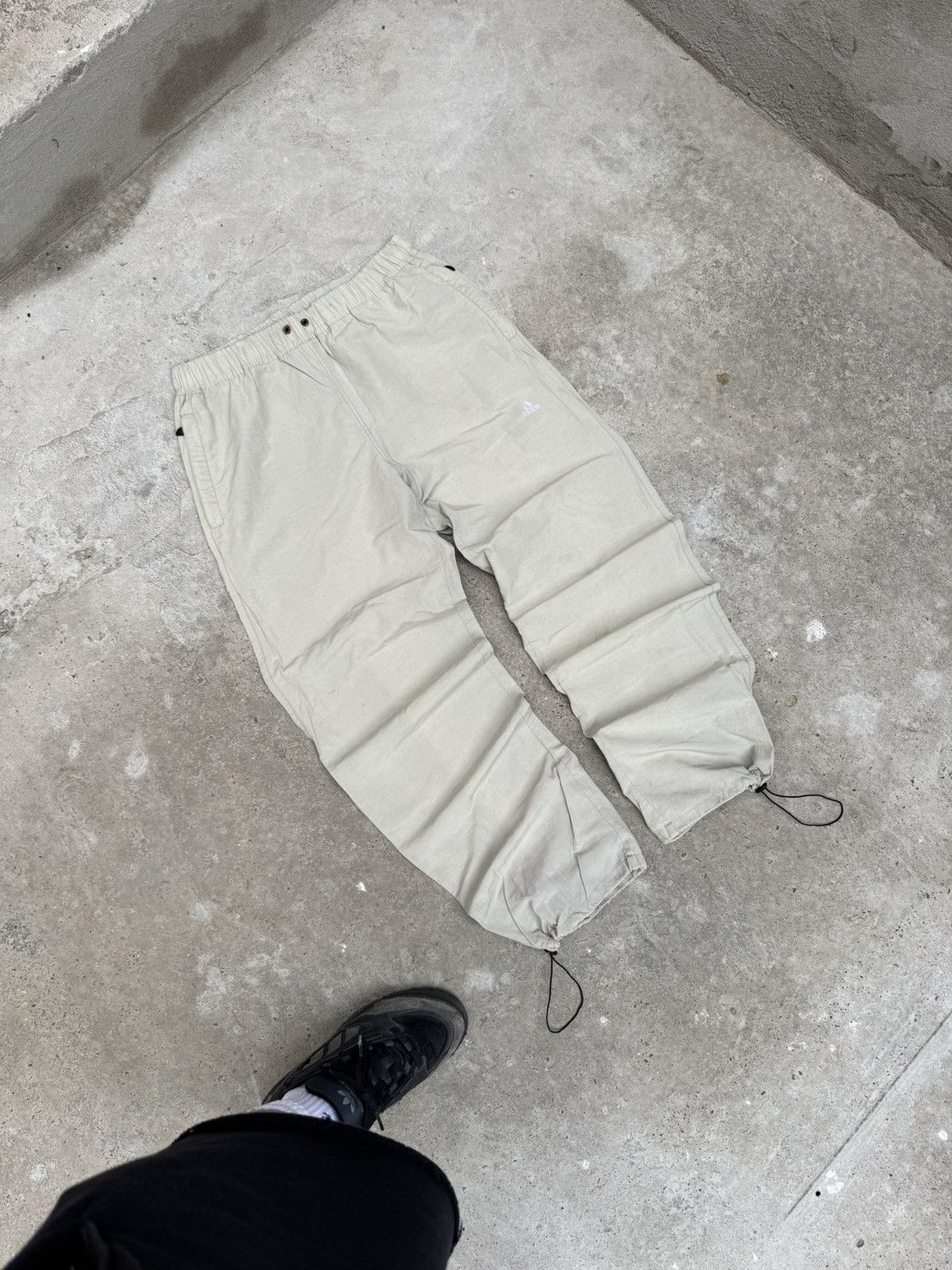 Adidas VINTAGE RARE ADIDAS BAGGY DRILL PANTS Size US 34 / EU 50 - 3 Thumbnail
