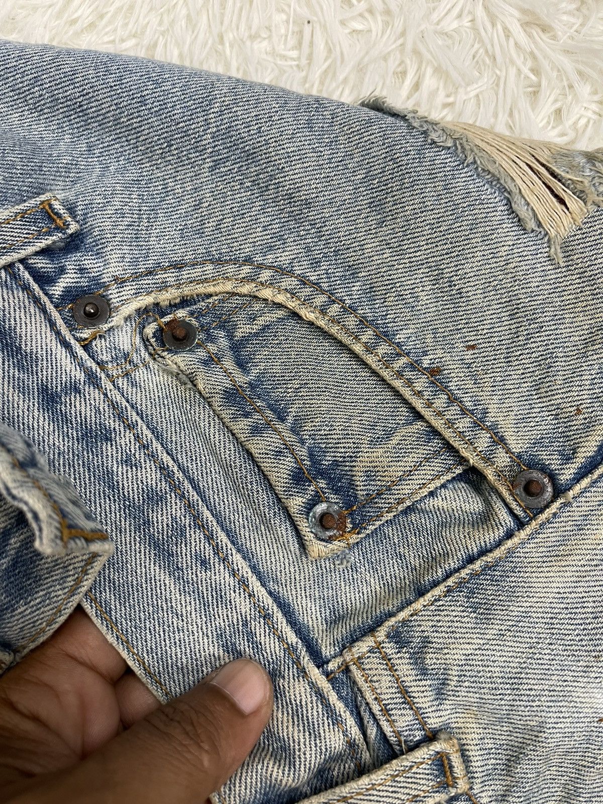 Levi's Custom distressed jeans Fashion Style Size US 35 - 16 Thumbnail