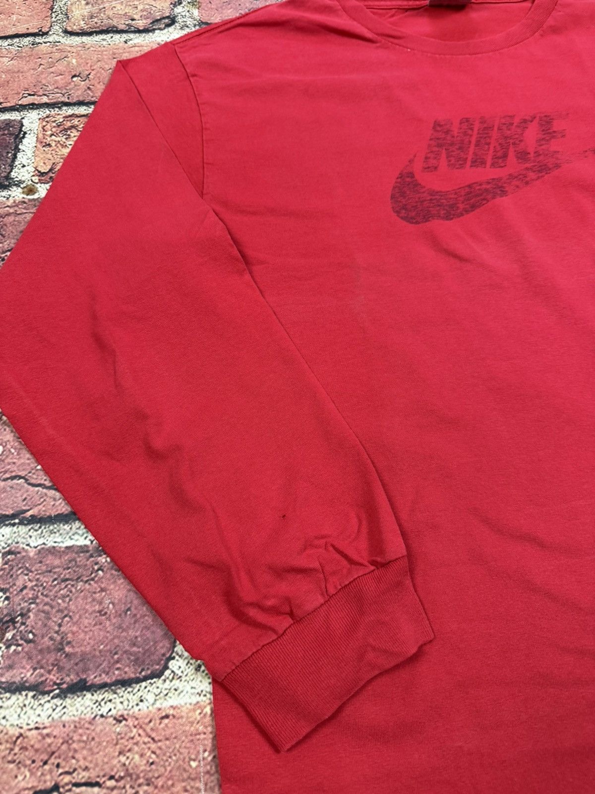 Nike Y2K Vintage Nike Long Sleeve Swoosh Graphic Tee Distressed Size US L / EU 52-54 / 3 - 10 Thumbnail
