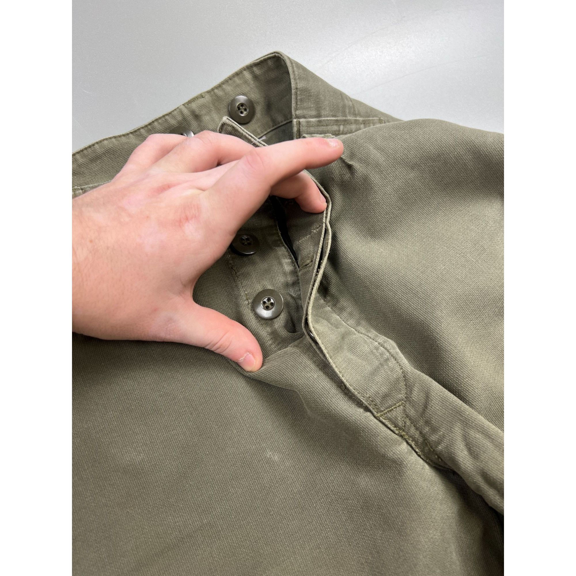 Vintage 1989 Vintage Olive Green Cargo Pants (Y0984) Size US 33 - 5 Thumbnail