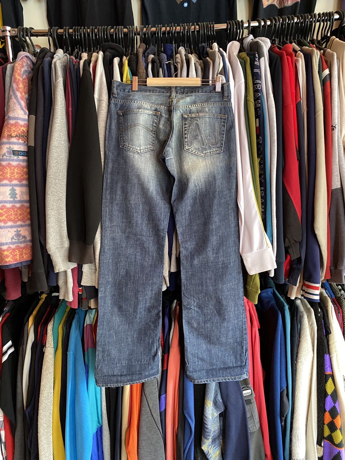 Armani VINTAGE ARMANI FLARED BIG LOGO DENIM JEANS Size 30" / US 8 / IT 44 - 1 Thumbnail