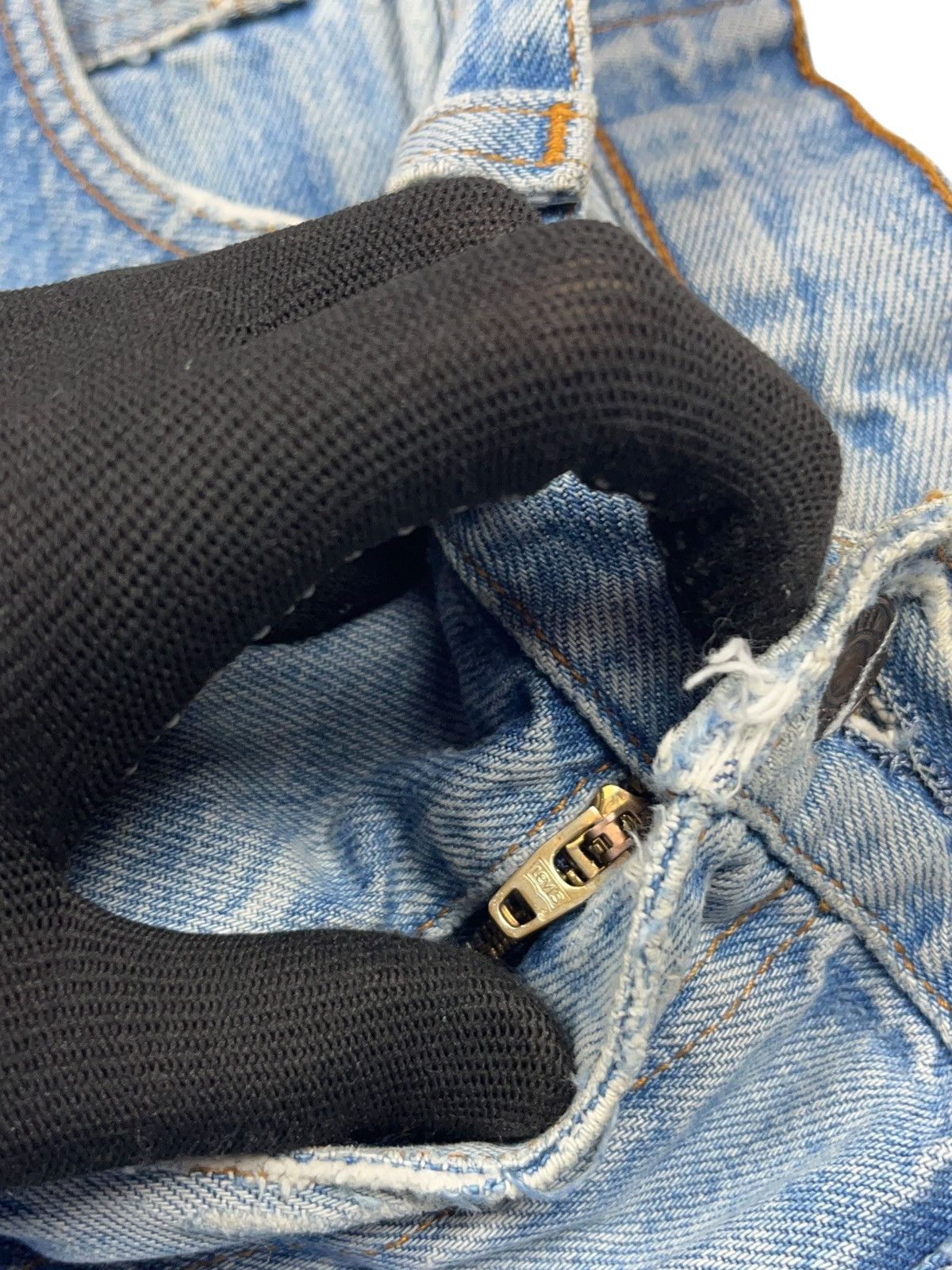 Levi's × Vintage Vintage Levi’s 503 Distressed Jeans 34x34 Size US 34 / EU 50 - 8 Thumbnail