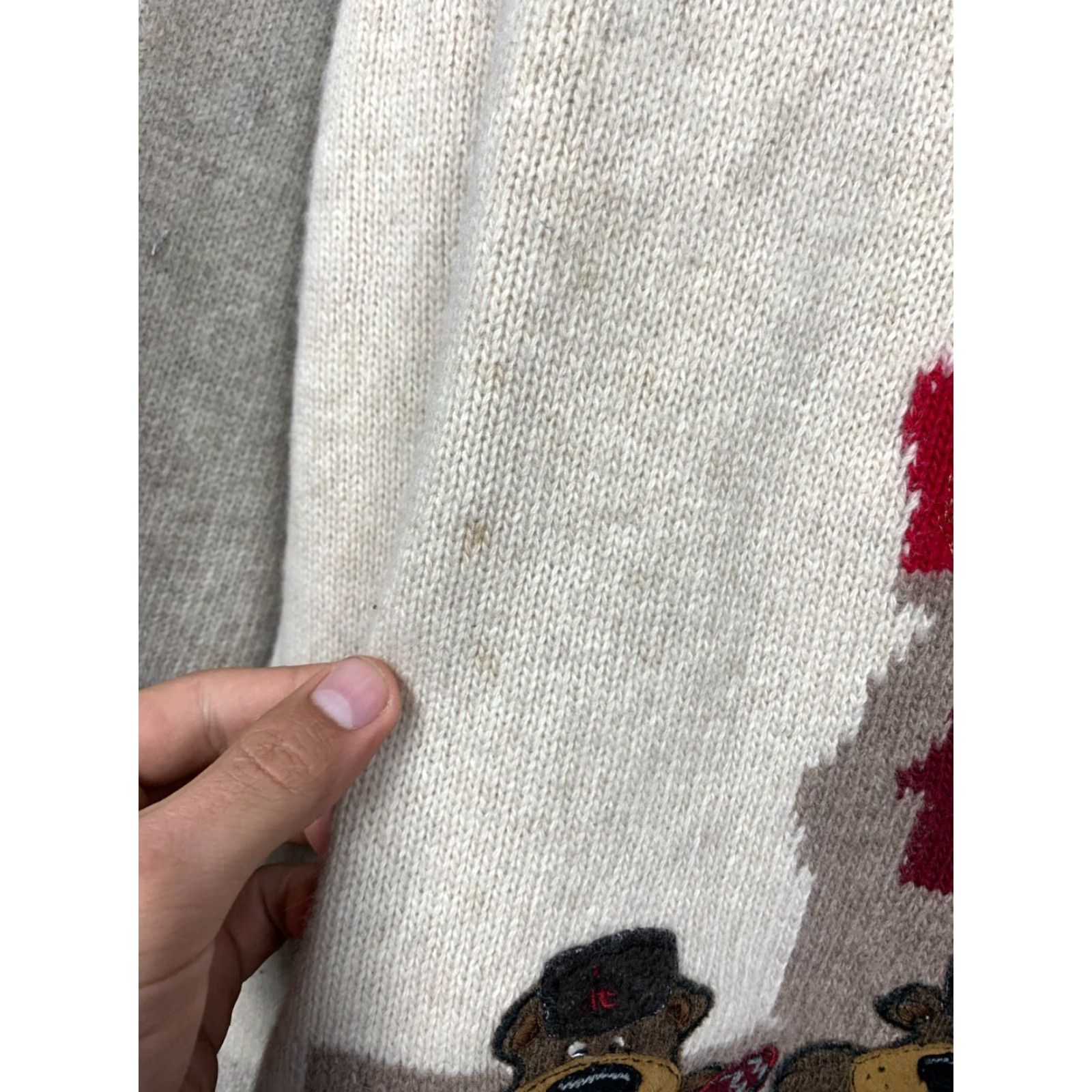 Vintage RARE Iceberg Soviet Union Vintage Mens Wool Knit Sweater Size L Beige Crew Neck Pullover Knit Wool 56 cm 72 cm 74 cm Mens Size US L / EU 52-54 / 3 - 4 Thumbnail