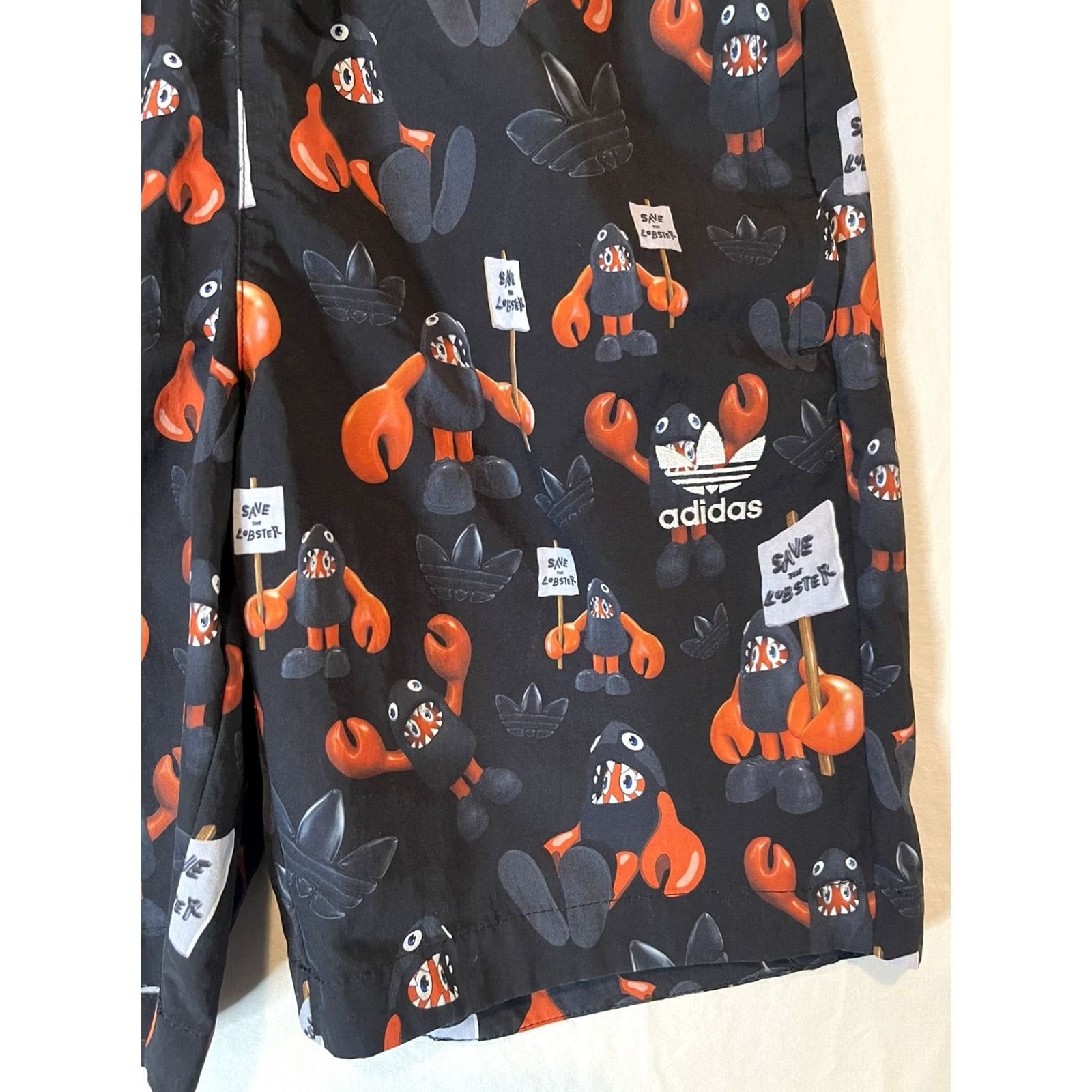 Adidas Adidas Shorts Mens XS Philip Colbert PRIMEGREEN Save The Lobster HA4697 Black Athletic Shorts Mens XS Size US 27 - 2 Thumbnail