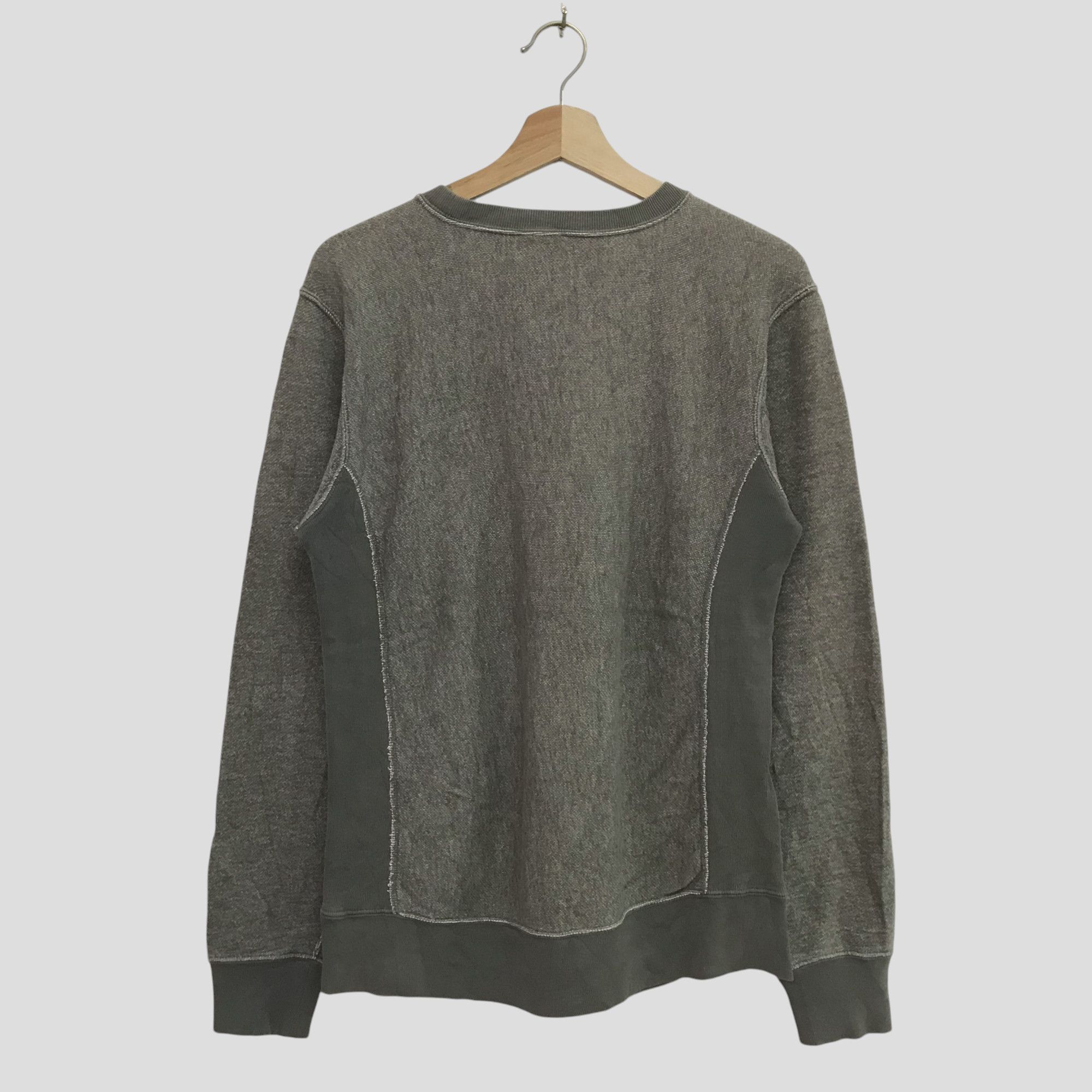 Champion Vintage Champion Grey Sweatshirt Small Champion - 191 Size US L / EU 52-54 / 3 - 2 Thumbnail