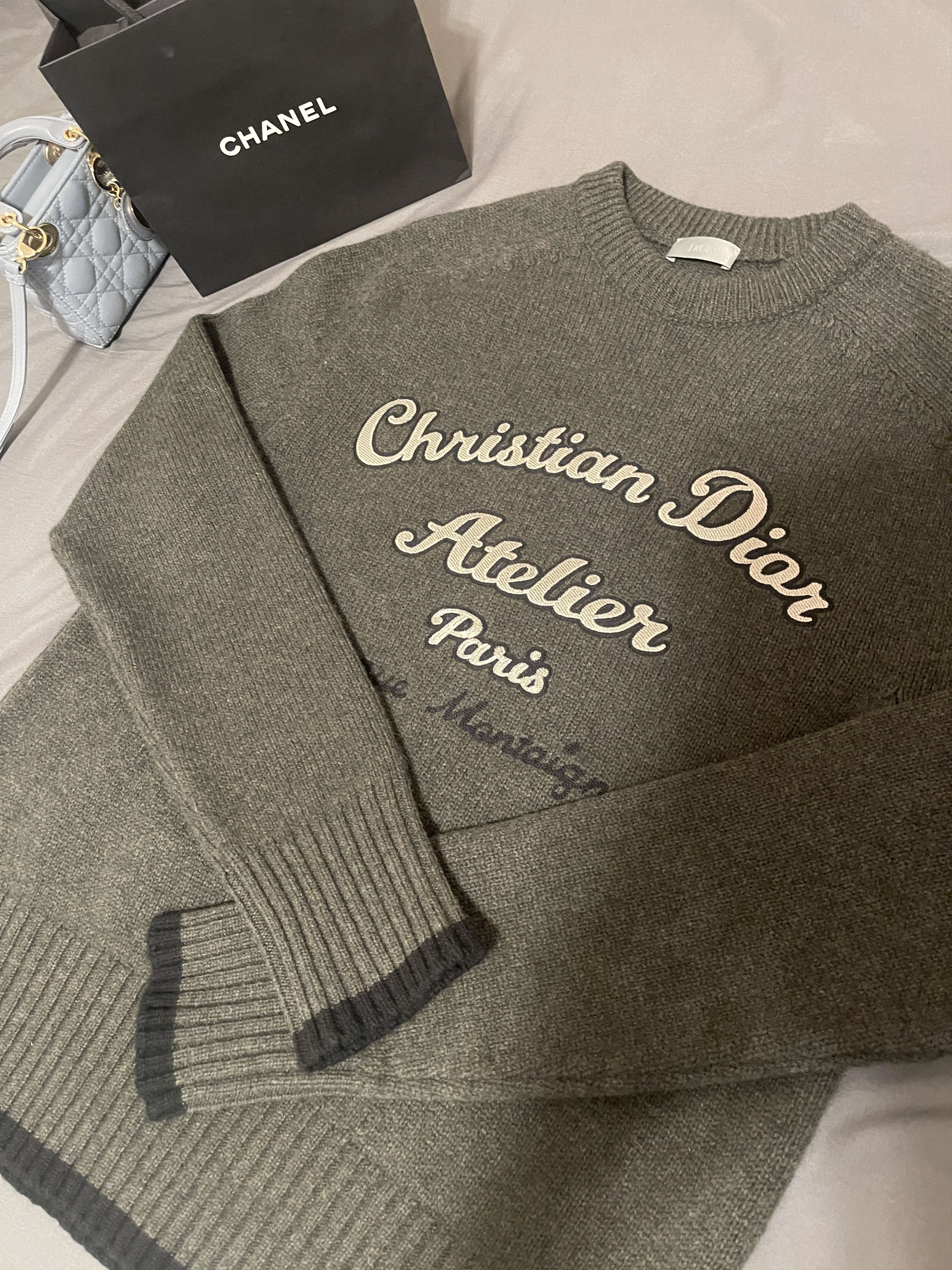 Dior Classic Wool Dior Sweater Men Grey Size US S / EU 44-46 / 1 - 1 Thumbnail