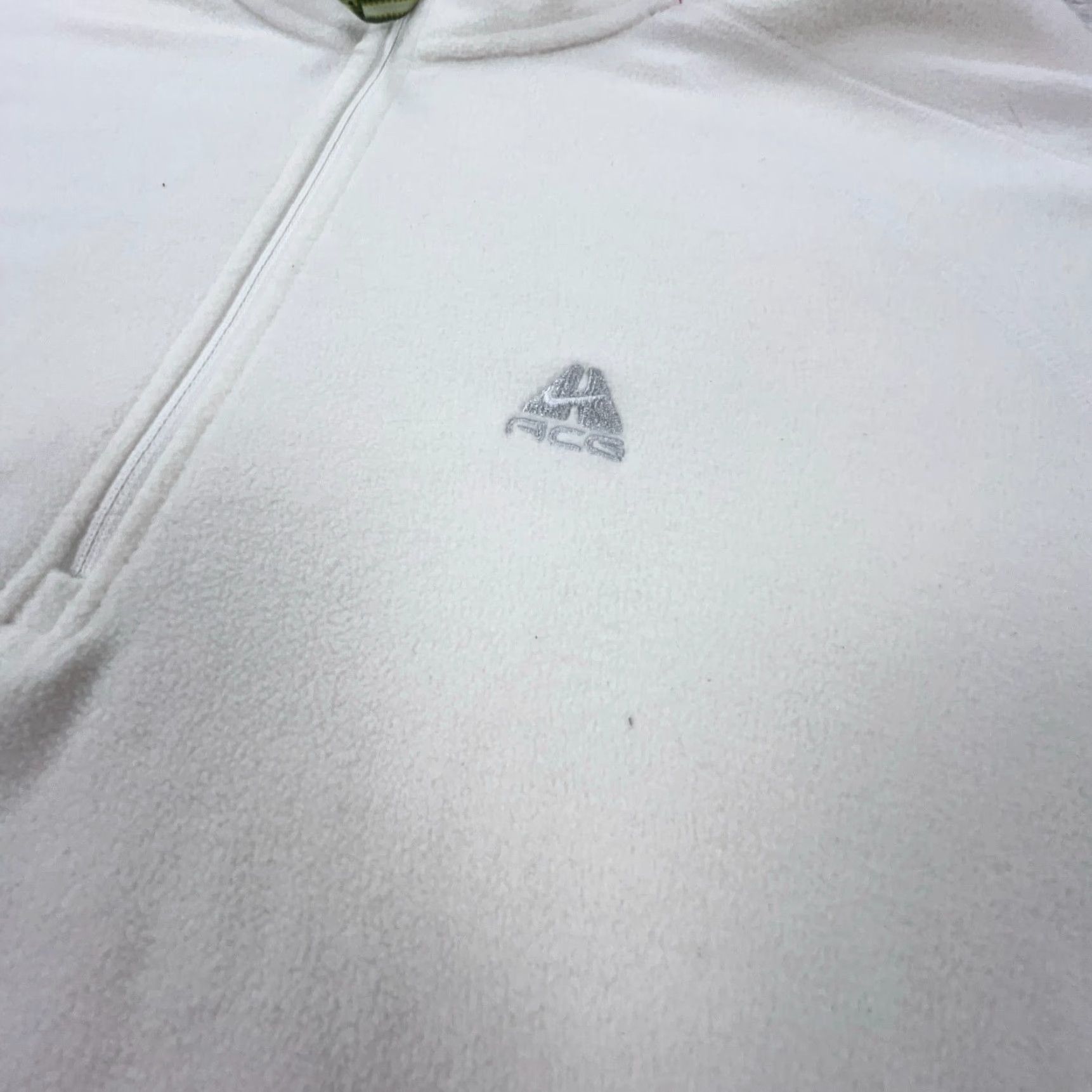 Nike Nike ACG Sweatshirt Women Large White Fleece Pullover Hoodie Casual Winter Spring Fall Sports Size L / US 10 / IT 46 - 3 Thumbnail