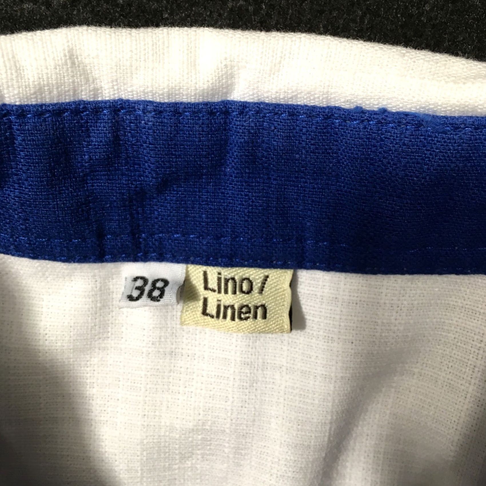 Vintage UKRAINIAN LOOK Shirt Mens 38 Ivory Linen Cuban Embroidered Camp POCKET Shirt Mens 38 Ivory Linen Cuban Embroidered Camp POCKET Size US M / EU 48-50 / 2 - 2 Thumbnail
