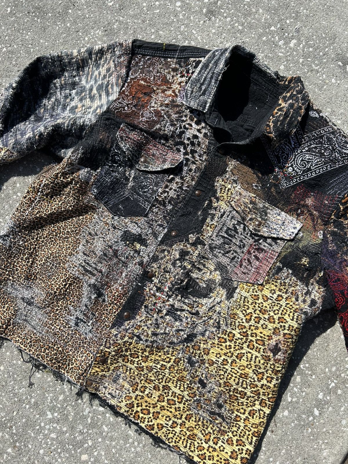 Other 1/1 Your World cheetah leopard print distressed fabric Size US XL / EU 56 / 4 - 2 Thumbnail