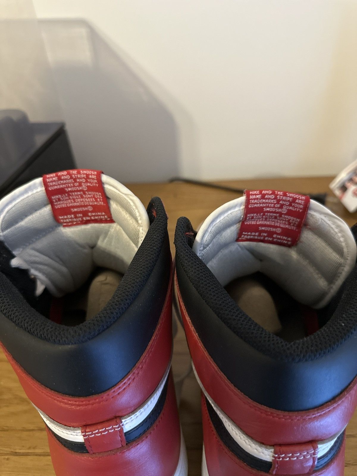 Jordan Brand × Nike JORDAN 1 CHICAGO 2015 Size US 12 / EU 45 - 7 Thumbnail