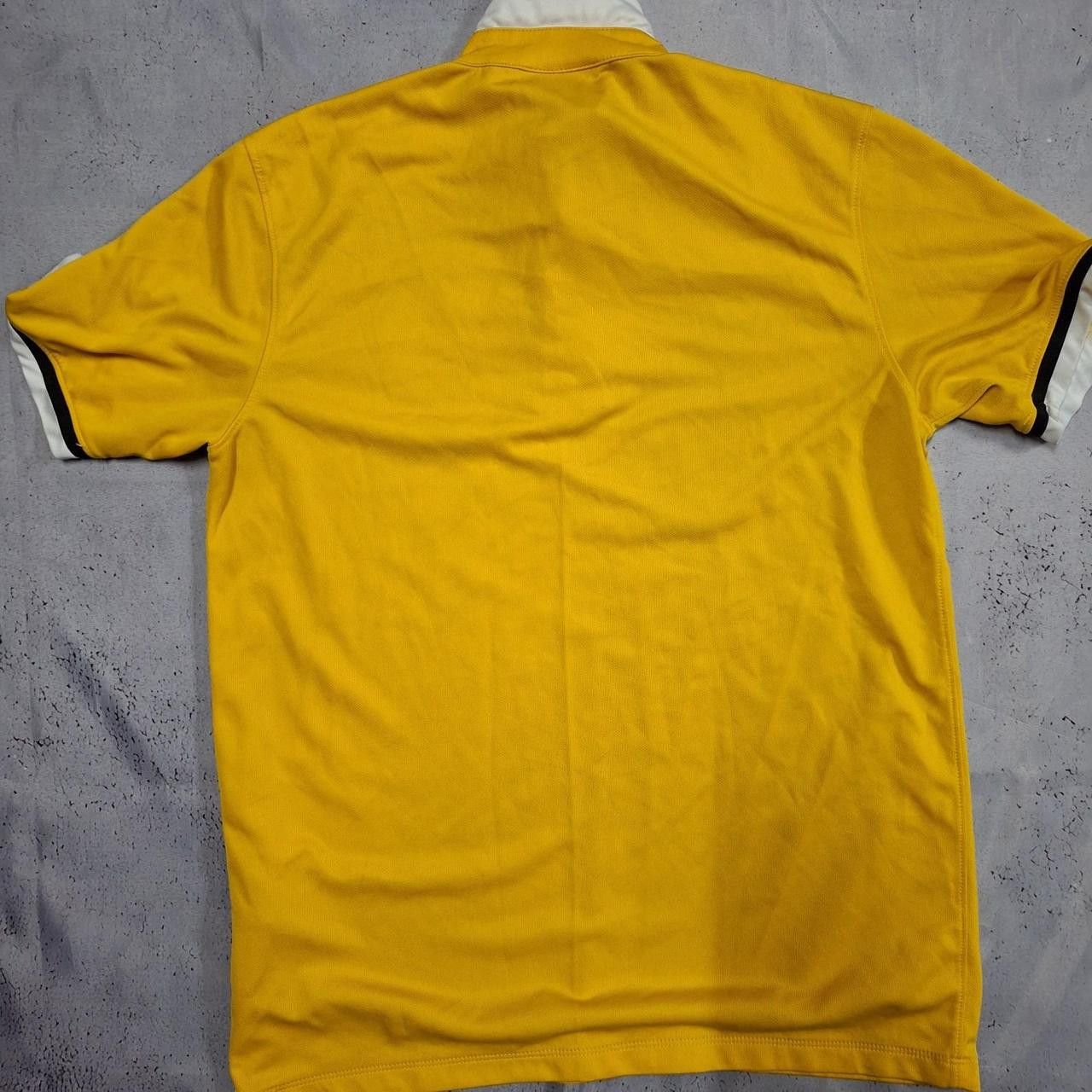 Nike Nike Juventus yellow and white football shirt #Juventus Size US M / EU 48-50 / 2 - 6 Thumbnail