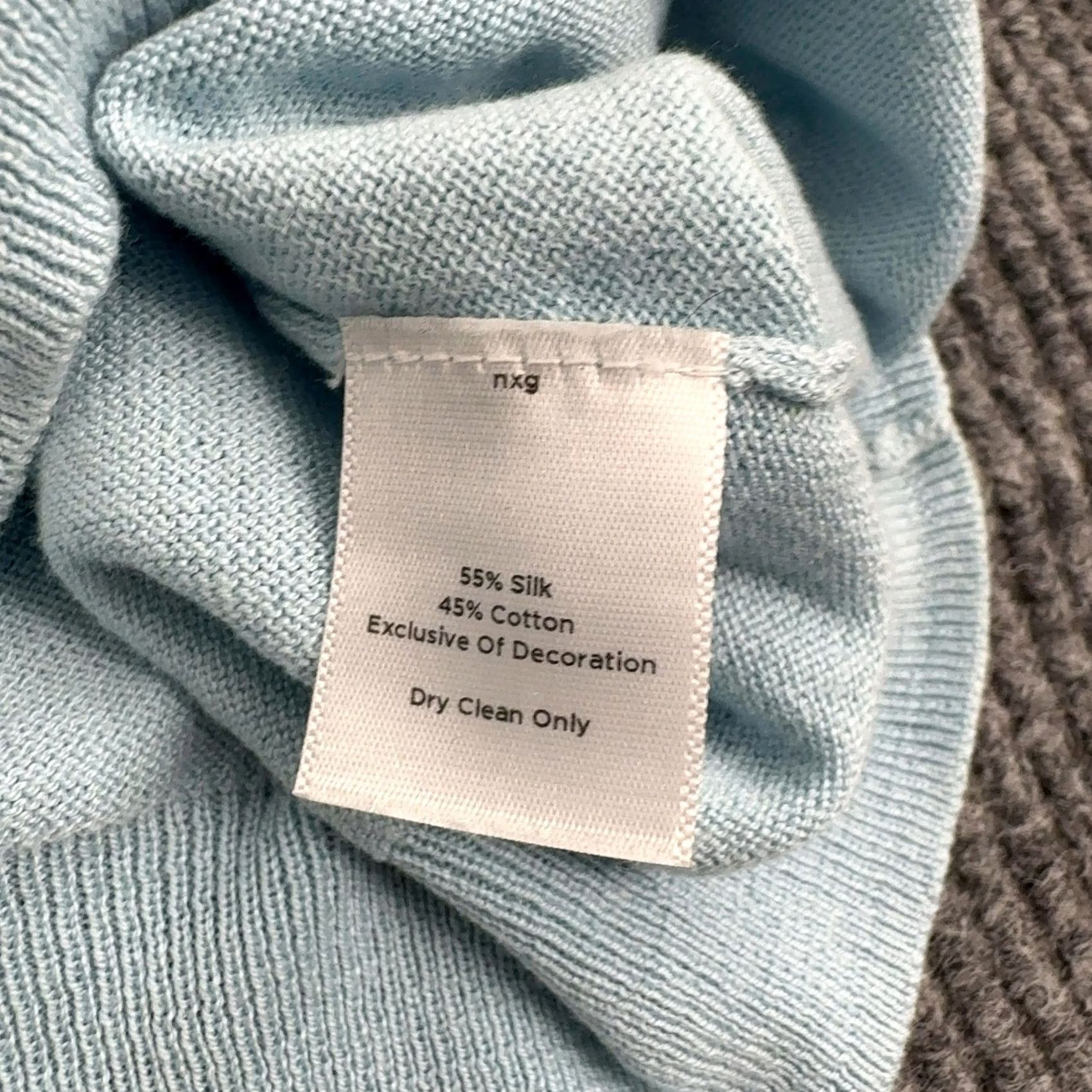 Talbots Talbots Sweater Womens M Blue Silk Cotton Blend V-Neck 3/4 Sleeve Classic Style Size M / US 6-8 / IT 42-44 - 4 Thumbnail