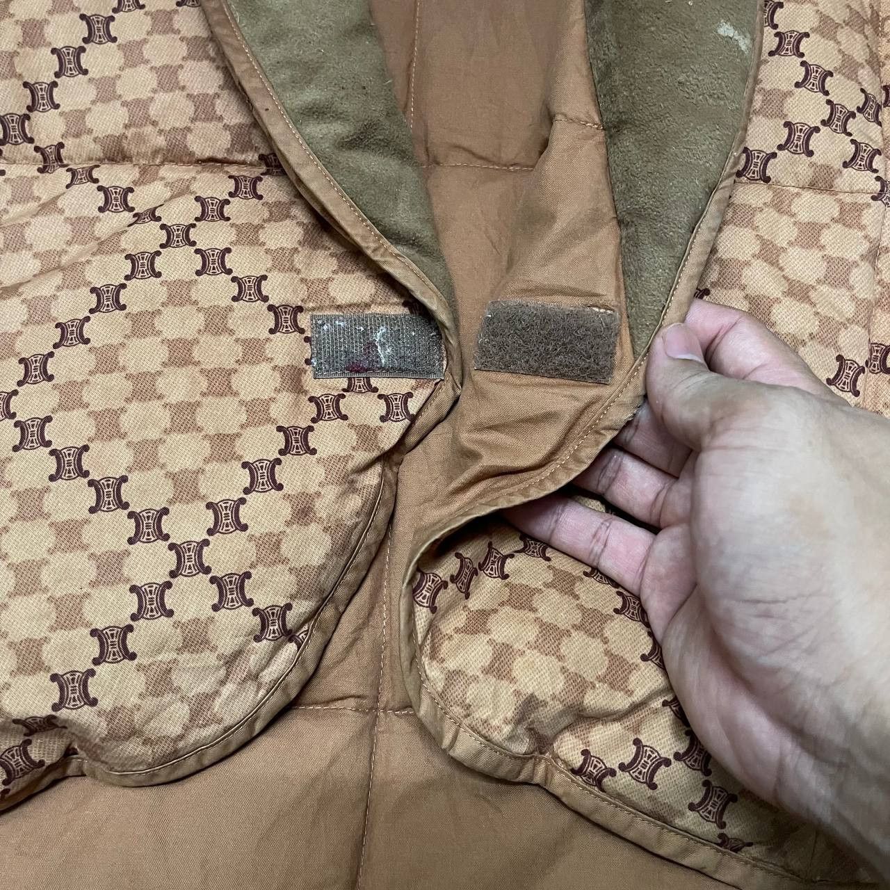 Celine Celine Monogram Puffer Vest Size US M / EU 48-50 / 2 - 5 Thumbnail
