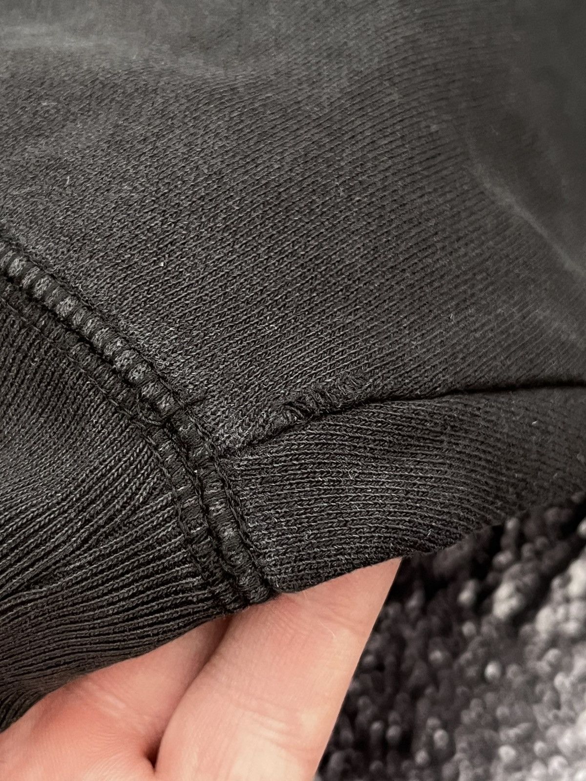 Uniqlo UNIQLO VERDY GETA MOVE ON FADED BLACK HOODIE Size US M / EU 48-50 / 2 - 7 Thumbnail