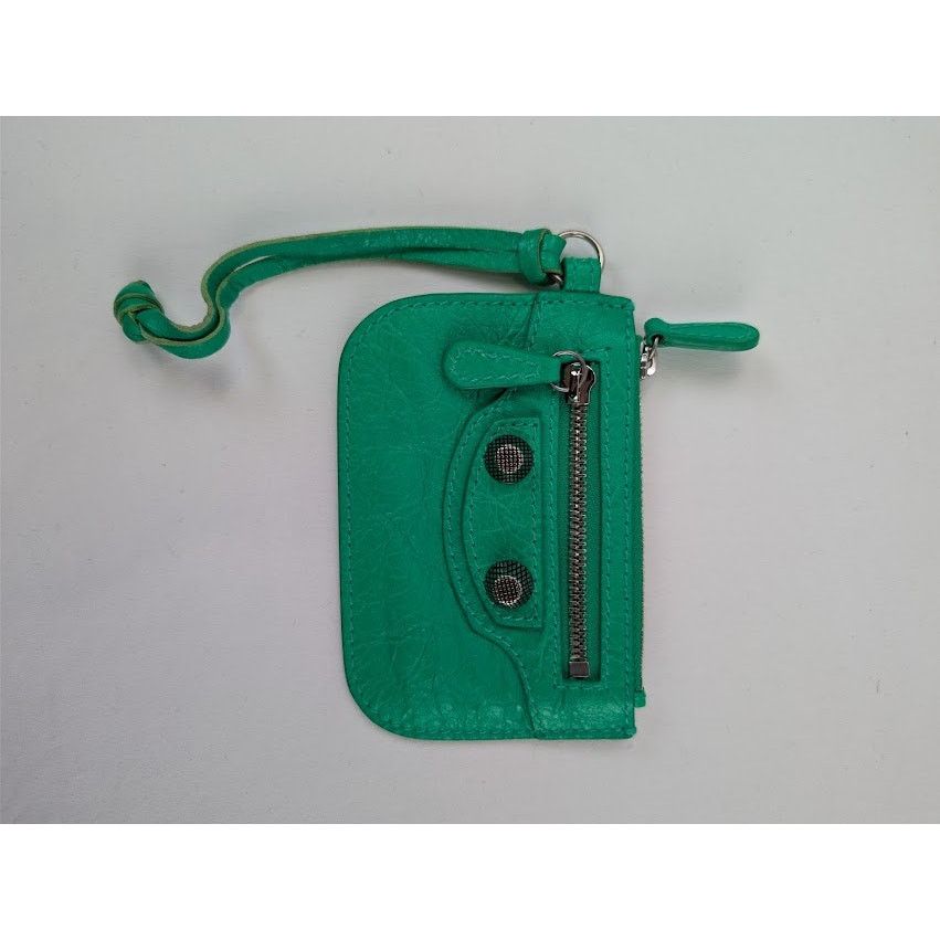 Balenciaga o1rshd1 Size: OS / Le Cagole Card Holder in Neon Green Size ONE SIZE - 8 Thumbnail