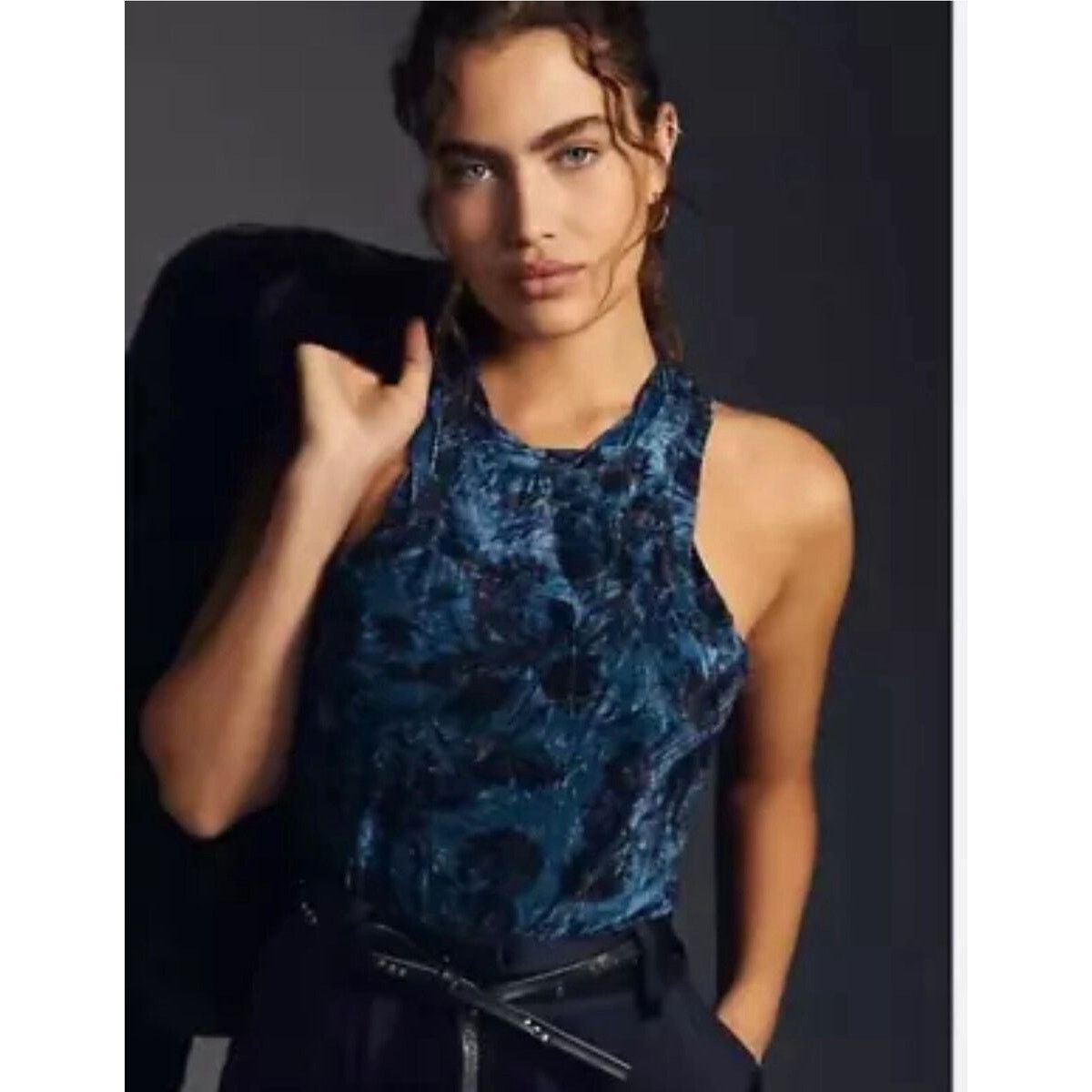 Anthropologie Anthropologie Pilcro NWT Blue Floral Velvet Tank Top SZ S Size S / US 4 / IT 40 - 1 Thumbnail