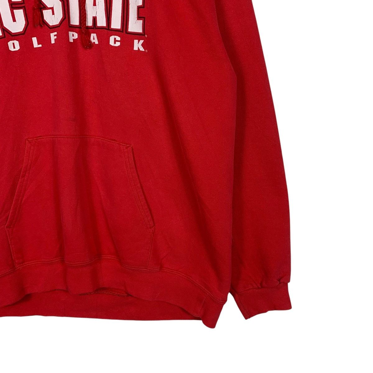 Vintage Vintage NCAA NC State Wolfpack Football Hoodie Size US M / EU 48-50 / 2 - 4 Thumbnail