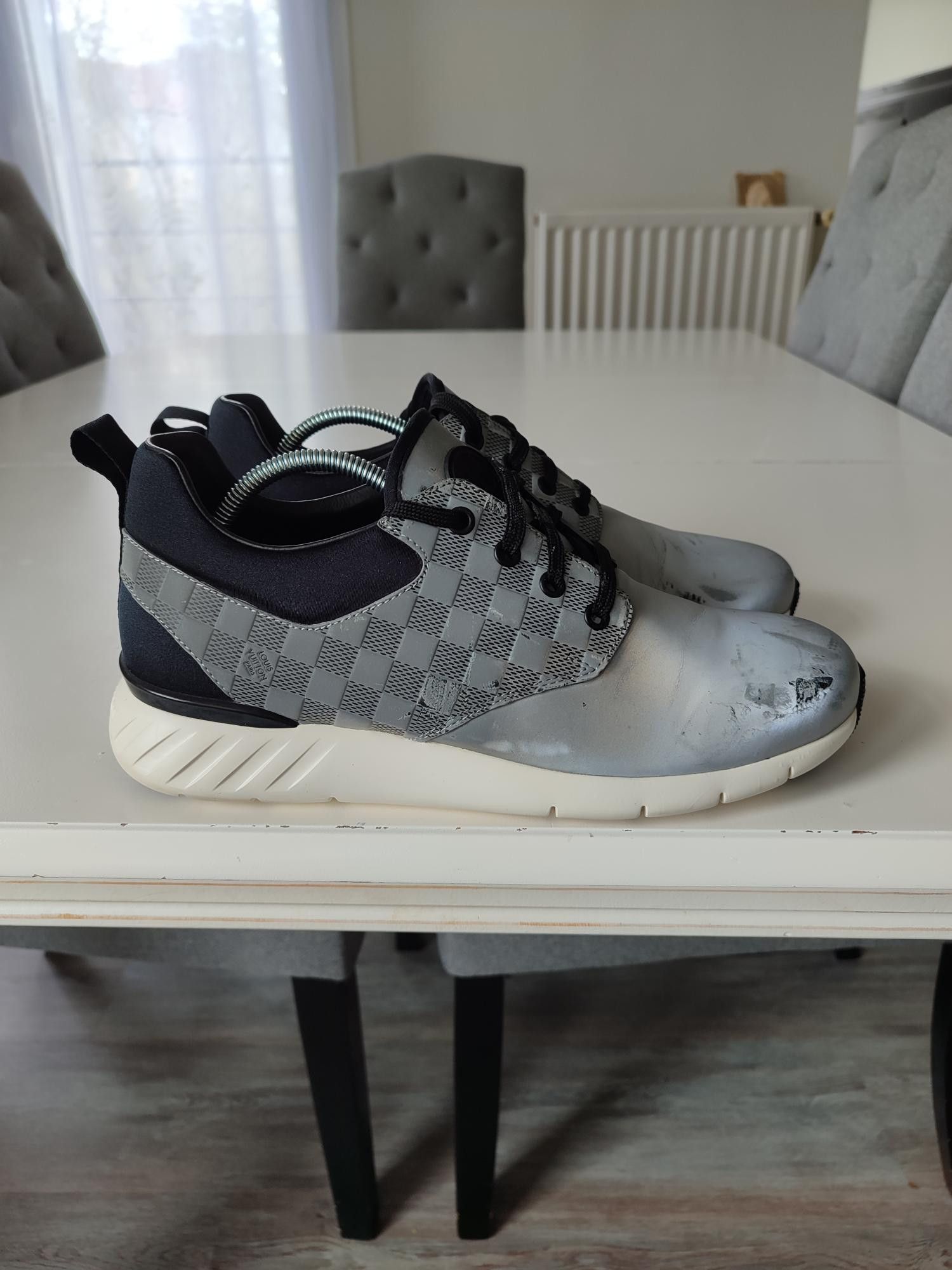 Louis Vuitton BASKETS LOUIS VUITTON FASTLANE Size US 7 / EU 40 - 3 Thumbnail