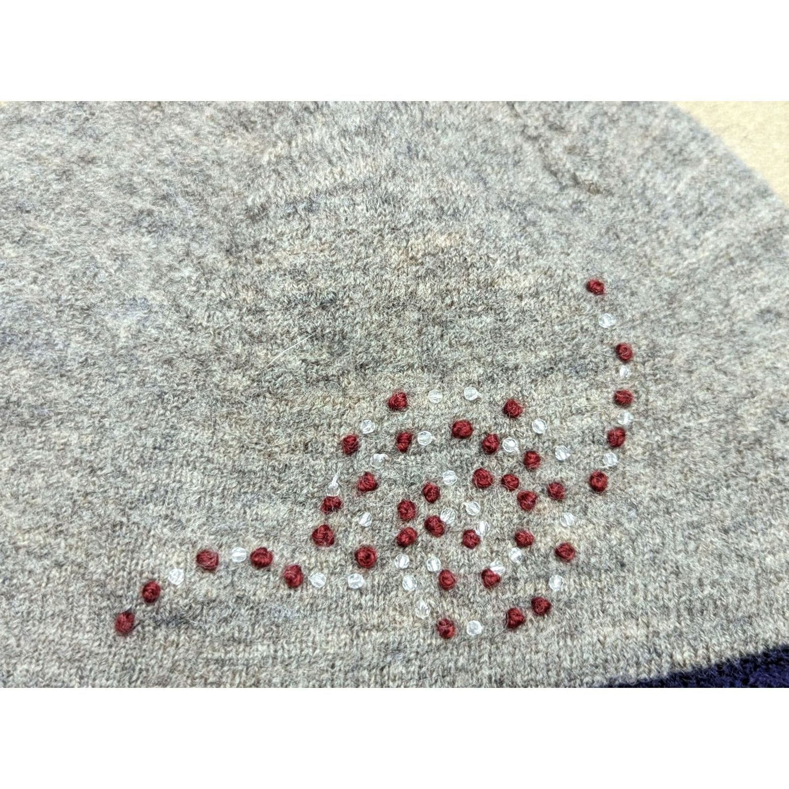 Vintage Gudrun Sjoden Womens Beanie Hat Size S-M 100% Wool Embroidered Fleece Ladies Size M / US 6-8 / IT 42-44 - 3 Thumbnail