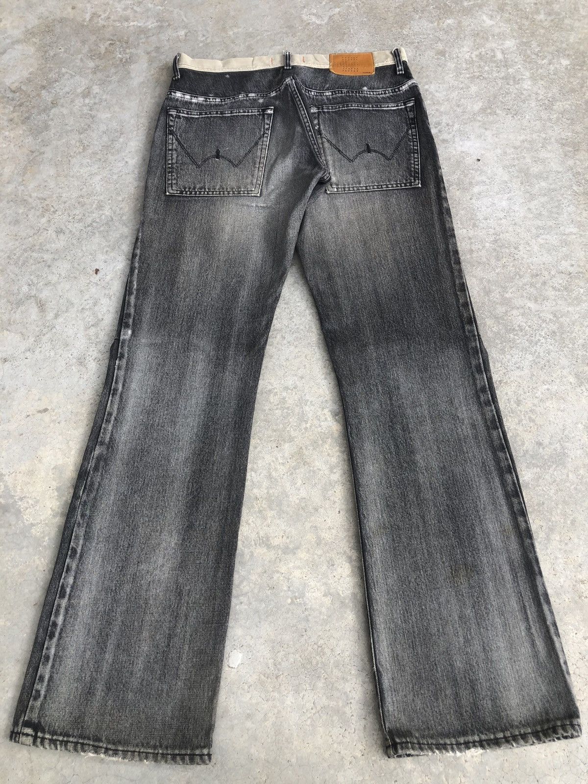 Edwin Japanese Edwin Flared Jeans Distressed Jeans Size US 32 / EU 48 - 2 Thumbnail