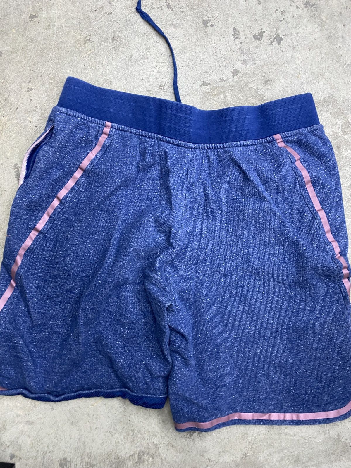 Nike × Pigalle RARE Nike Pigalle Sweatshorts Size US 34 / EU 50 - 6 Thumbnail