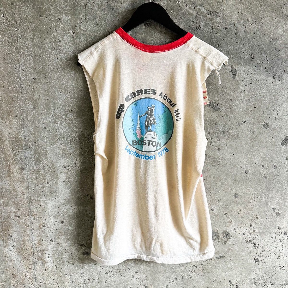 Vintage 70’s Thrashed “Pharmaceuticals Care” Promo Sleeveless Shirt Size US L / EU 52-54 / 3 - 5 Thumbnail