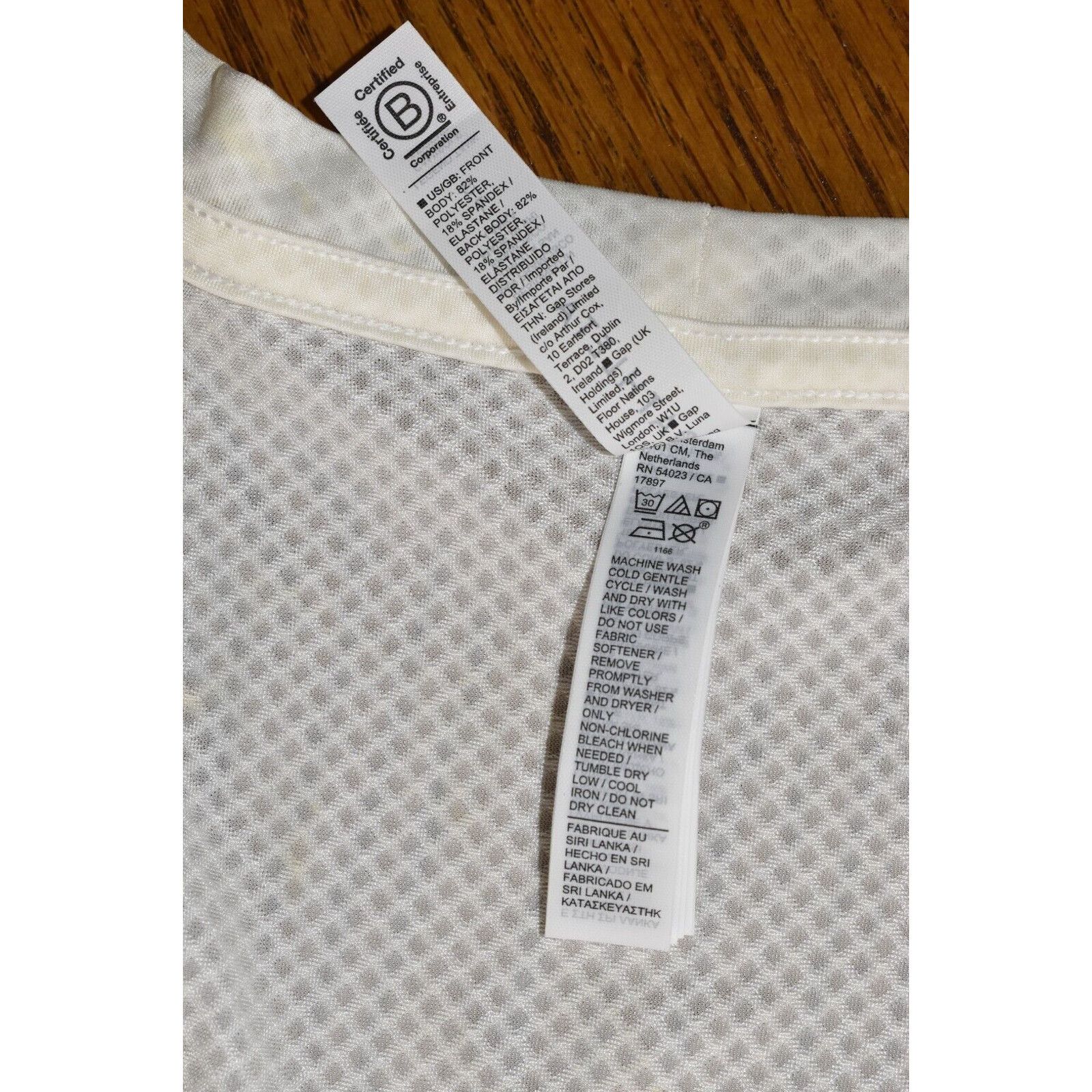 Athleta A5 NWT ALLYSON FELIX + ATHLETA SuperSonic Racerback Top Sz L Size L / US 10 / IT 46 - 8 Thumbnail