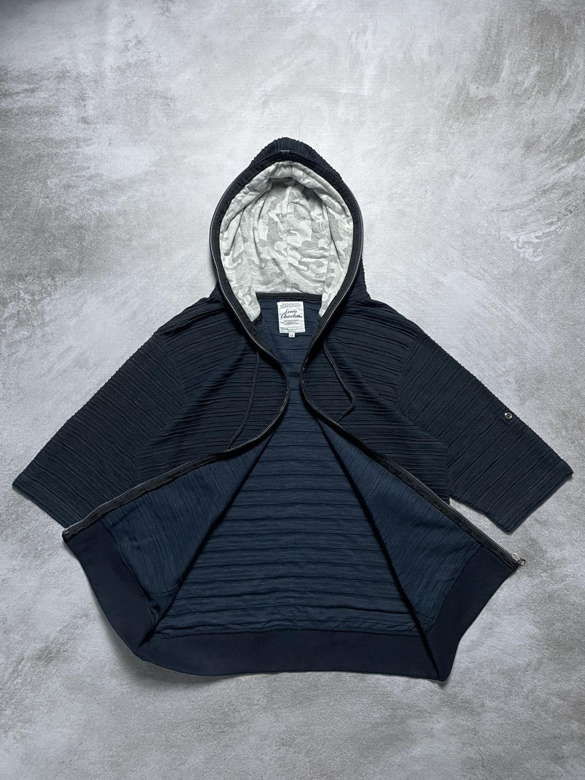 If Six Was Nine 2000’s Louis Chavlon - Apocalypse Style Textured Hoodie Size US L / EU 52-54 / 3 - 8 Thumbnail
