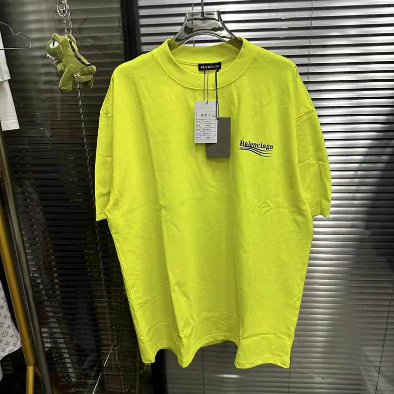 Balenciaga Balenciaga Fluorescent Yellow Cola Short Sleeve Size US L / EU 52-54 / 3 - 1 Thumbnail