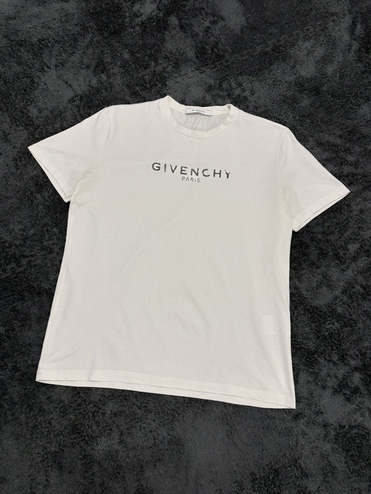 Givenchy Givenchy White Paris Logo Tee Size US M / EU 48-50 / 2 - 1 Thumbnail