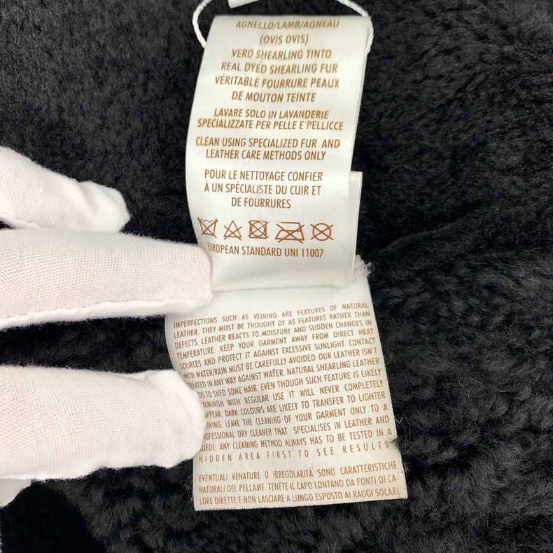 Gucci Gucci Size 38 Black lamb fur all-in-one zipper coat size 3 Size US XS / EU 42 / 0 - 7 Thumbnail