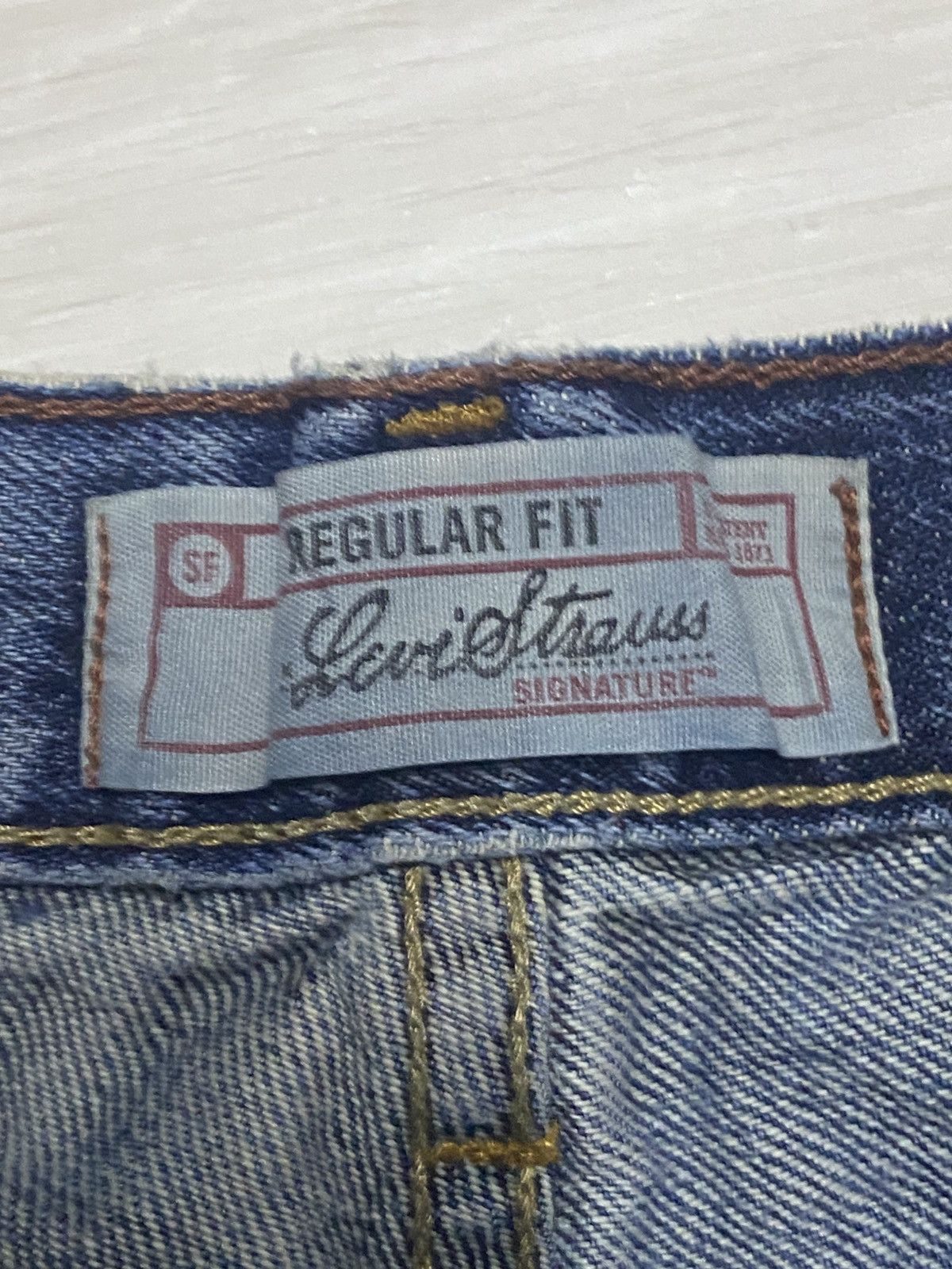 Levi's Made & Crafted Vintage Levis Signature Blue Wash Distressed Loose Jeans Size US 29 - 8 Thumbnail