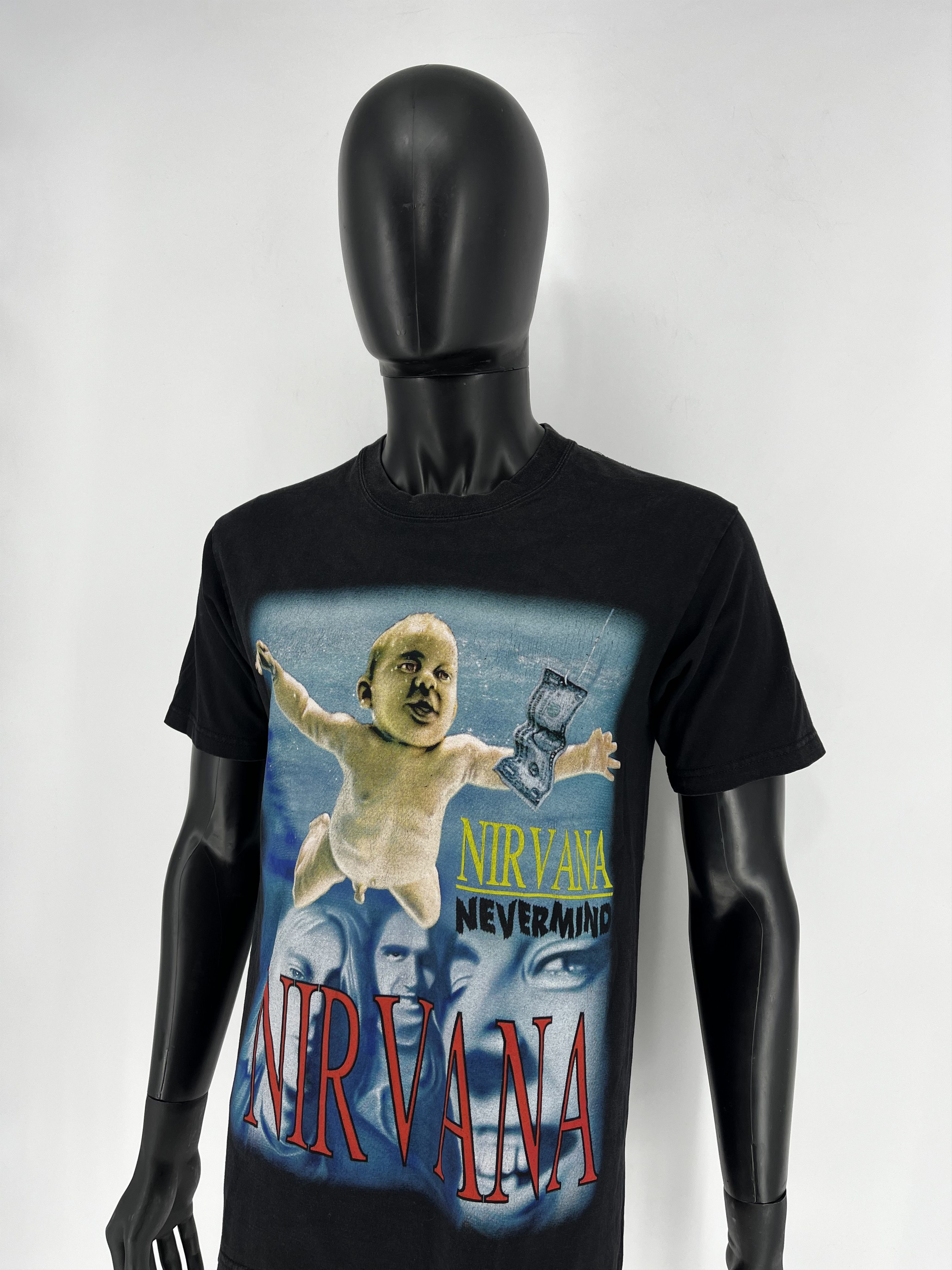 Band Tees Vintage Nirvana NEVERMIND Bootleg Band Shirt Size US M / EU 48-50 / 2 - 4 Thumbnail
