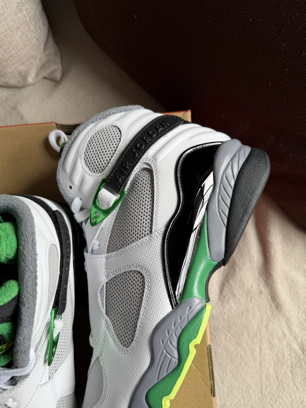 Nike Jordan 8 Oregon PE Size US 10 / EU 43 - 5 Thumbnail